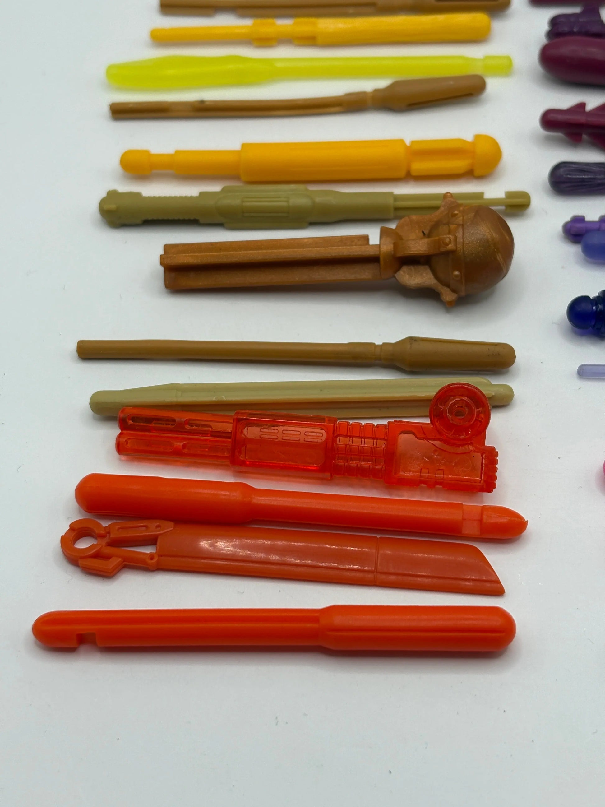 Assorted Branded Action Figure Missile Piece / Accessory Pink Yellow Purple Lot FRENLY BRICKS - Open 7 Days