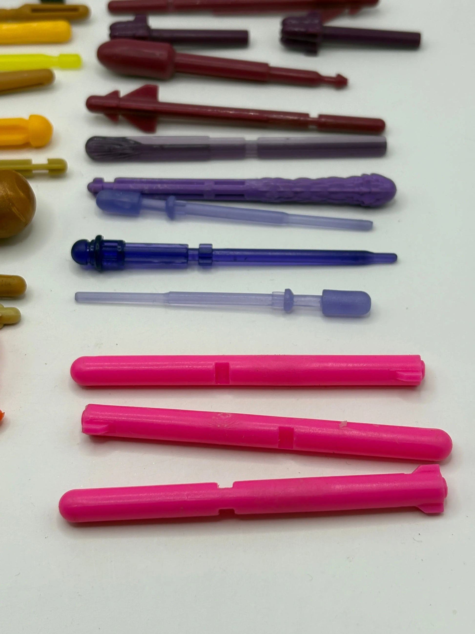 Assorted Branded Action Figure Missile Piece / Accessory Pink Yellow Purple Lot FRENLY BRICKS - Open 7 Days