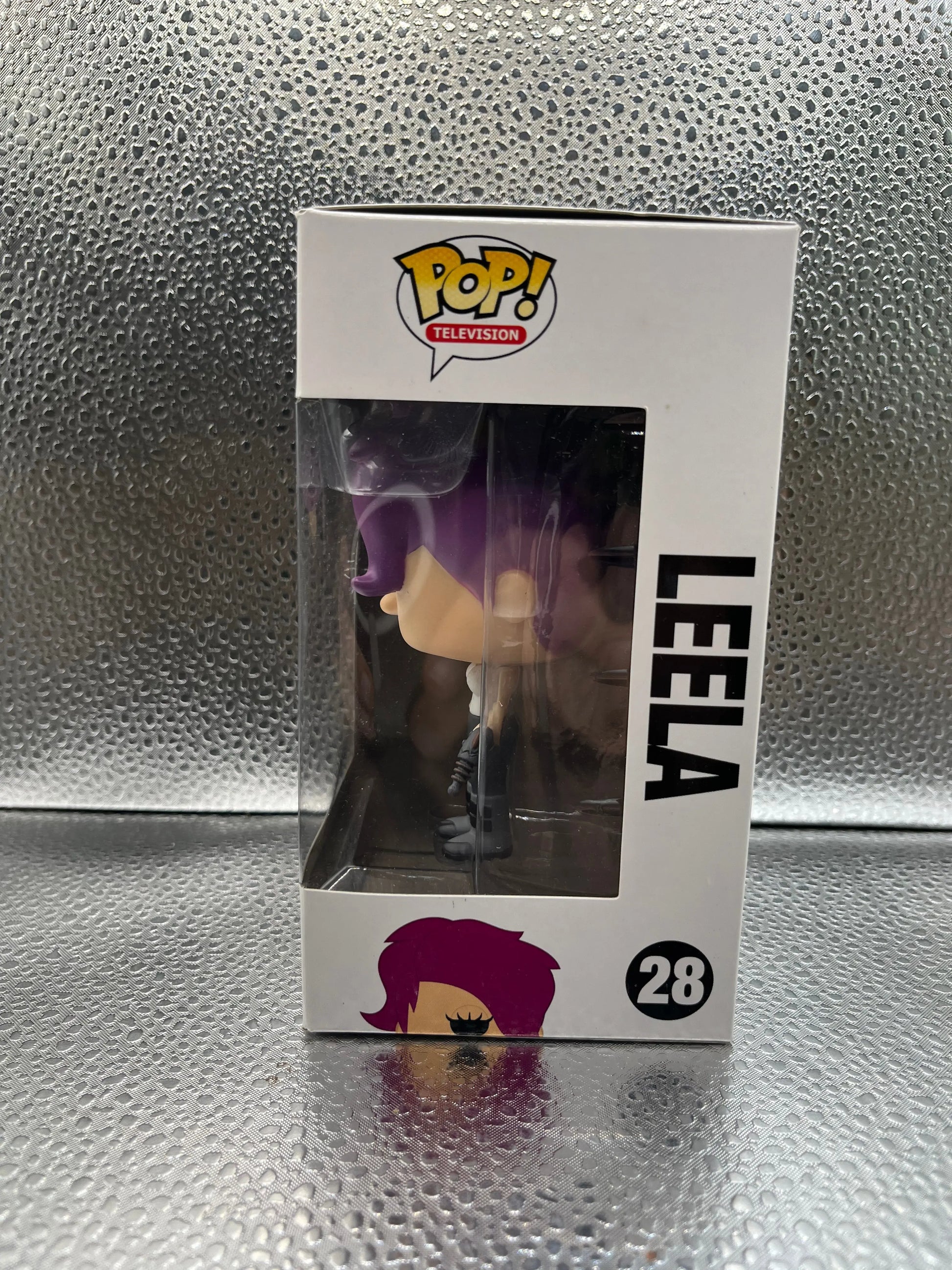 Funko POP Television - Futurama - Leela #28 FRENLY BRICKS - Open 7 Days