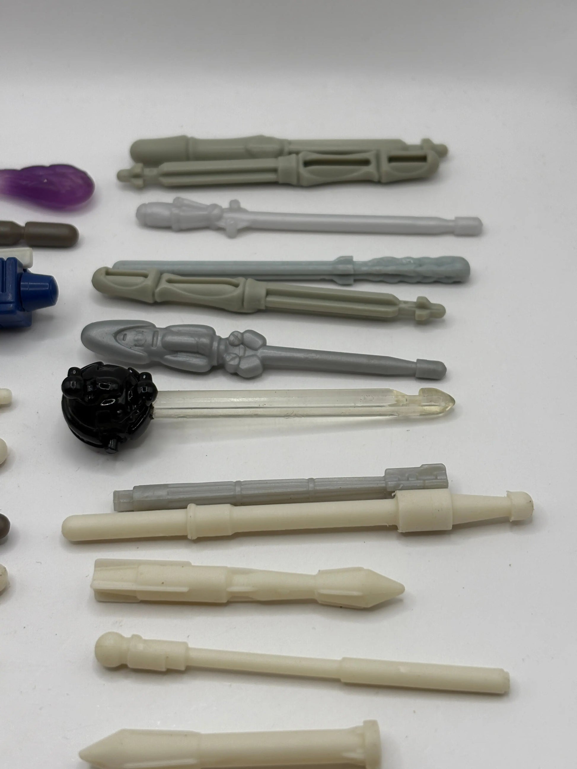 Assorted Branded Action Figure Missile Piece / Accessory White Transparent Lot FRENLY BRICKS - Open 7 Days