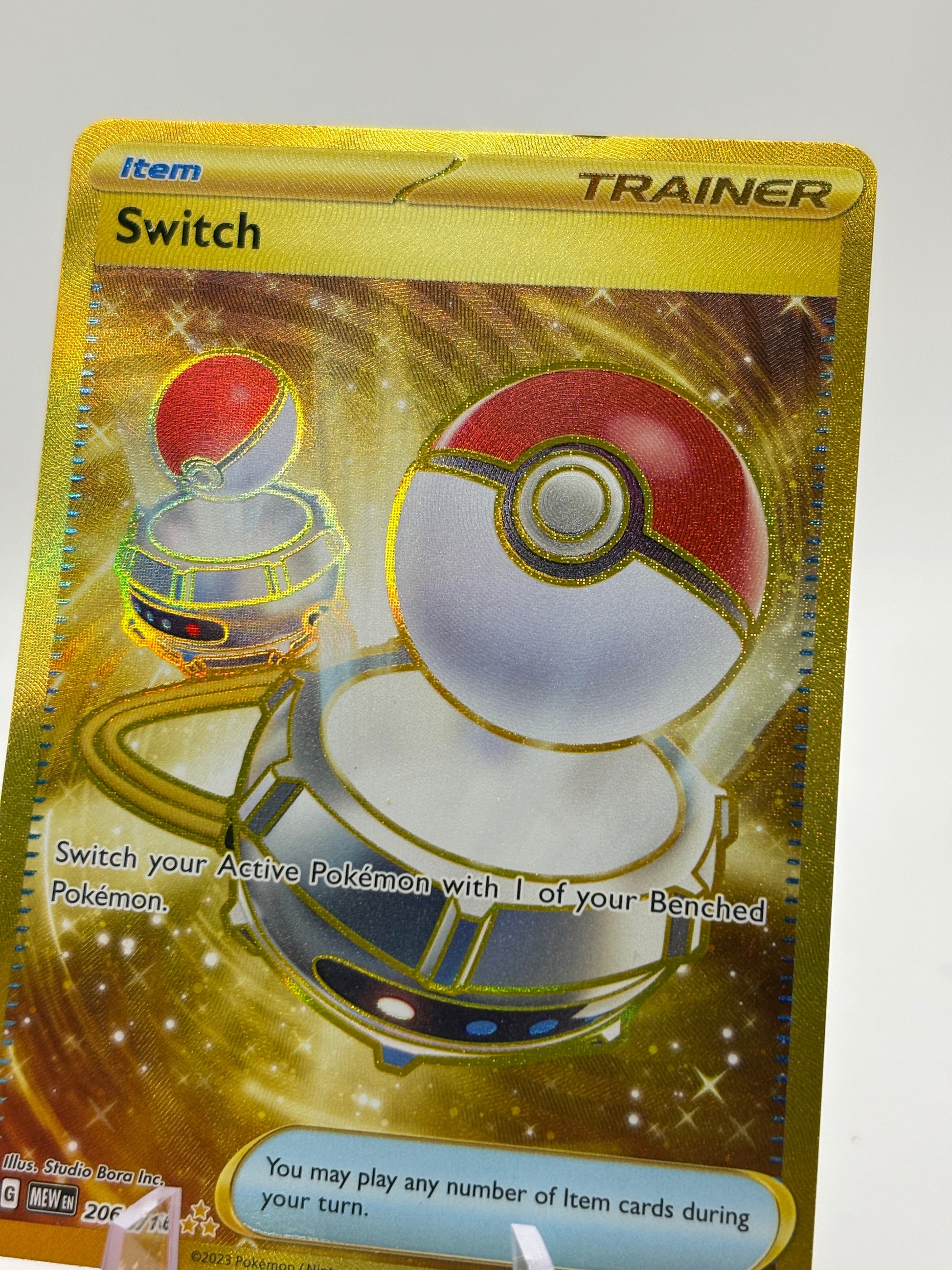 Pokemon TCG MEW 151 - Switch 206/165 Gold Hyper Rare Full Art NM FRENLY BRICKS - Open 7 Days