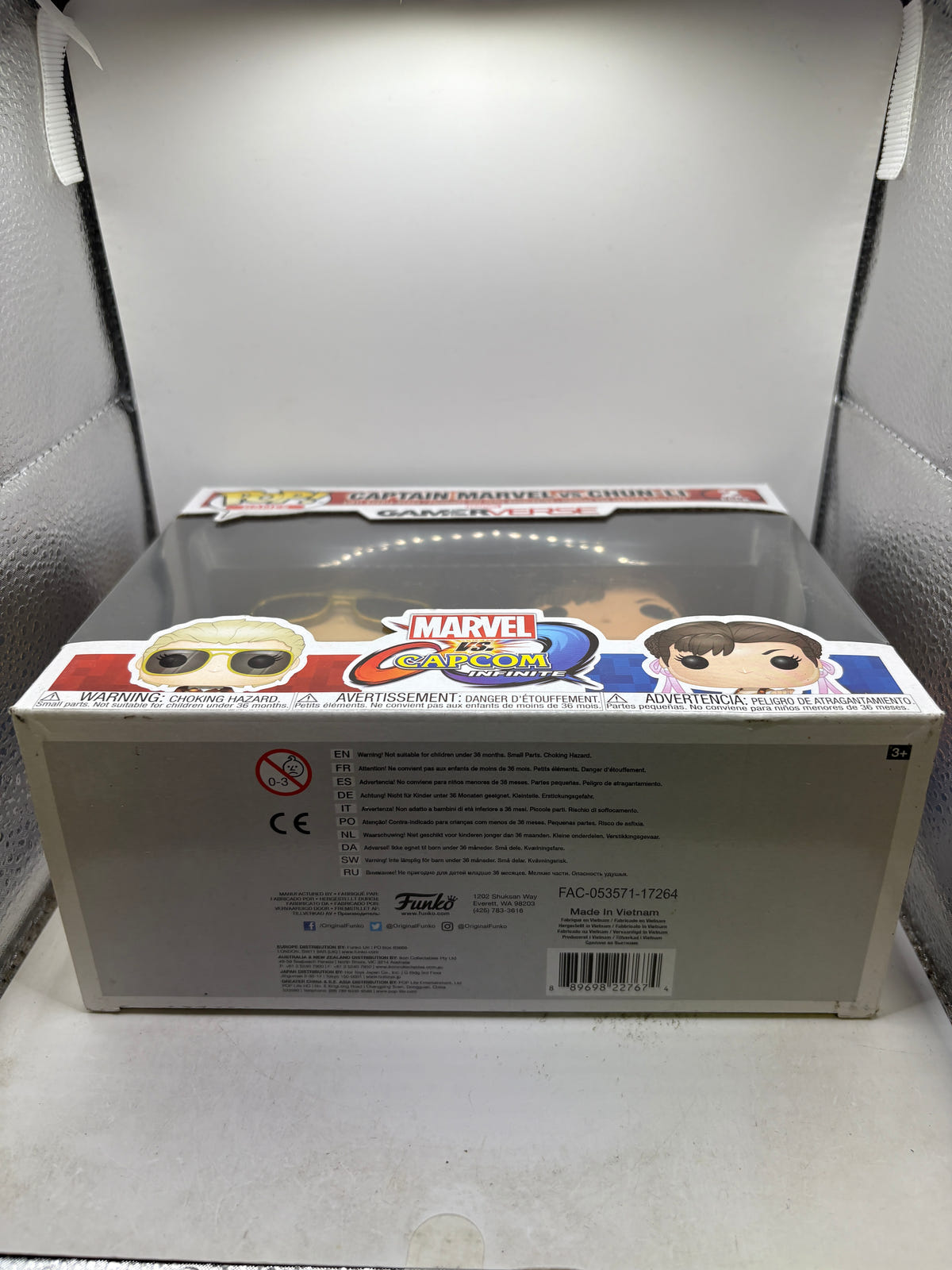 Funko POP! Marvel vs Capcom 2 Pack Captain Marvel vs Chun-Li Vinyl Bobble Head image 6