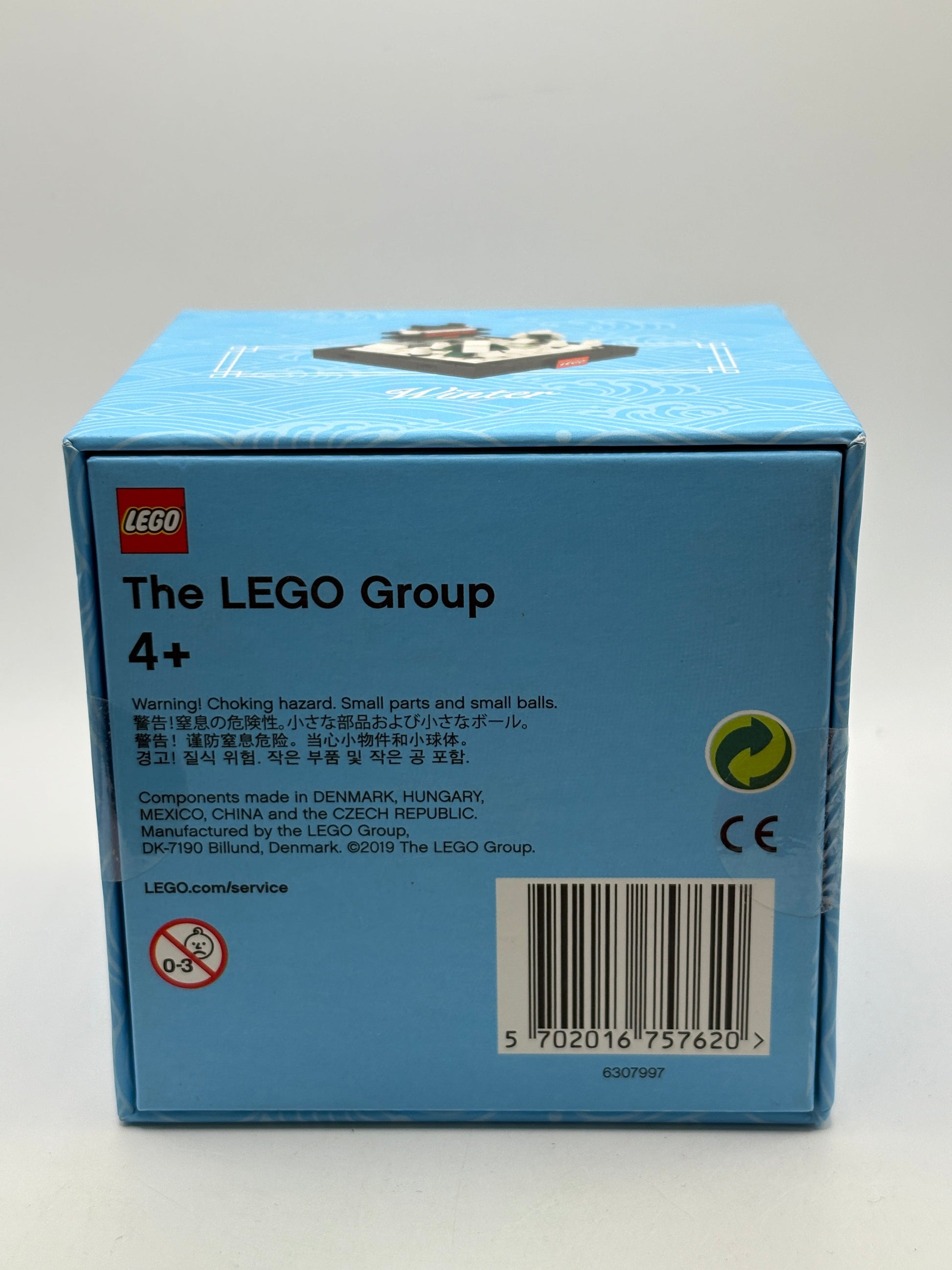 LEGO Winter 6307997 Bricktober Seasonal New and Sealed FRENLY BRICKS - Open 7 Days