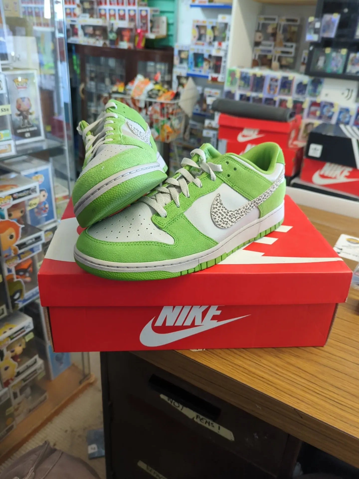 Nike Dunk Low AS Chlorophyll Iron Ore USED *See Photos* FRENLY BRICKS - Open 7 Days