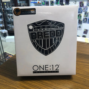 Mezco One:12 JUDGE DREDD Black & White NYCC 2015 Exclusive New FRENLY BRICKS - Open 7 Days