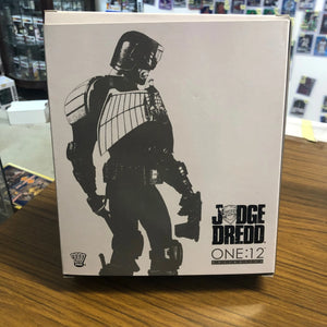 Mezco One:12 JUDGE DREDD Black & White NYCC 2015 Exclusive New FRENLY BRICKS - Open 7 Days