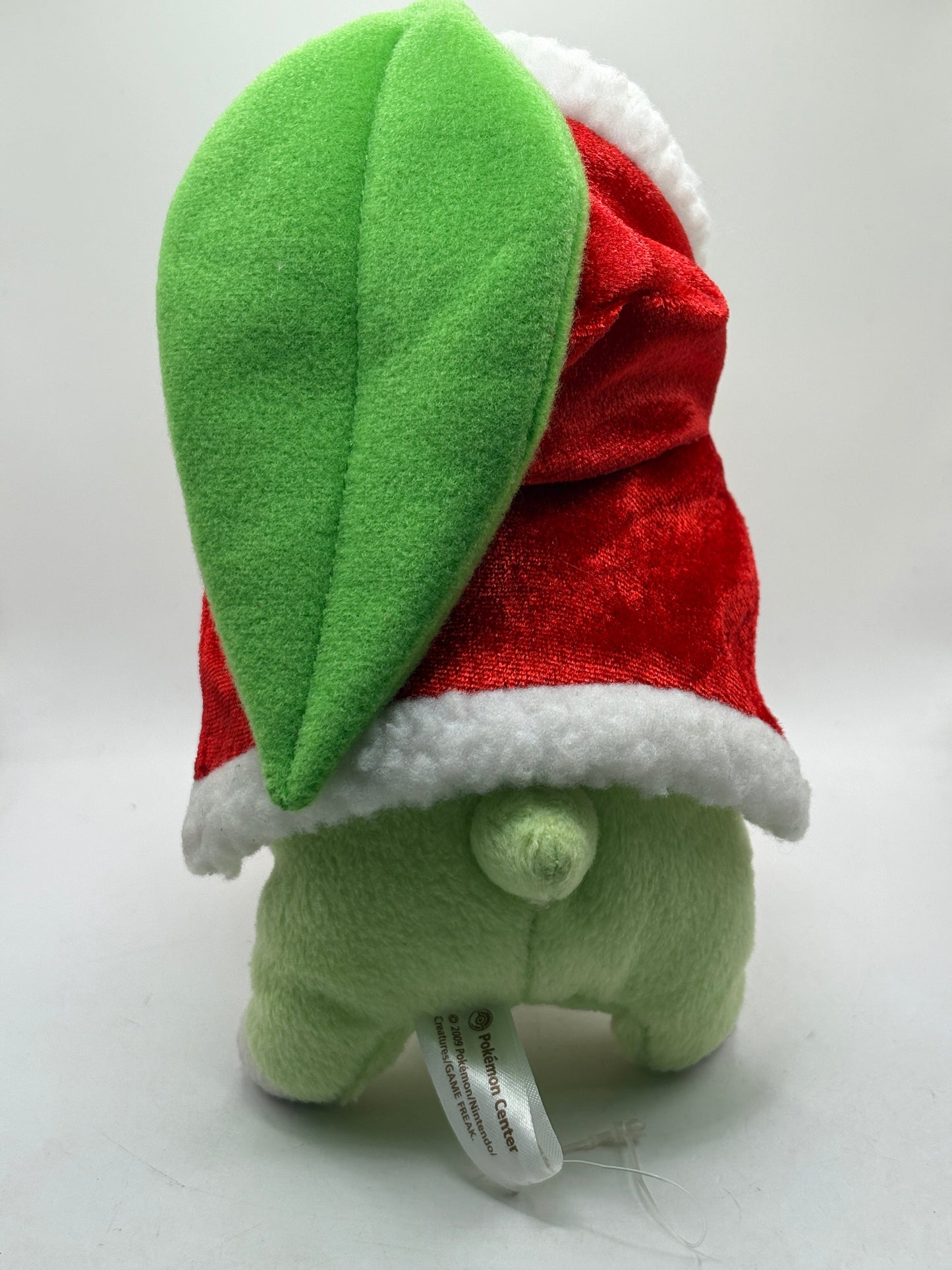 Pokemon Center Plush 2009 Christmas Chikorita 8” FRENLY BRICKS - Open 7 Days