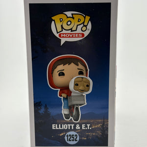 Funko POP! Movies E.T. #1252 Elliott & E.T. Vinyl Figure FRENLY BRICKS - Open 7 Days