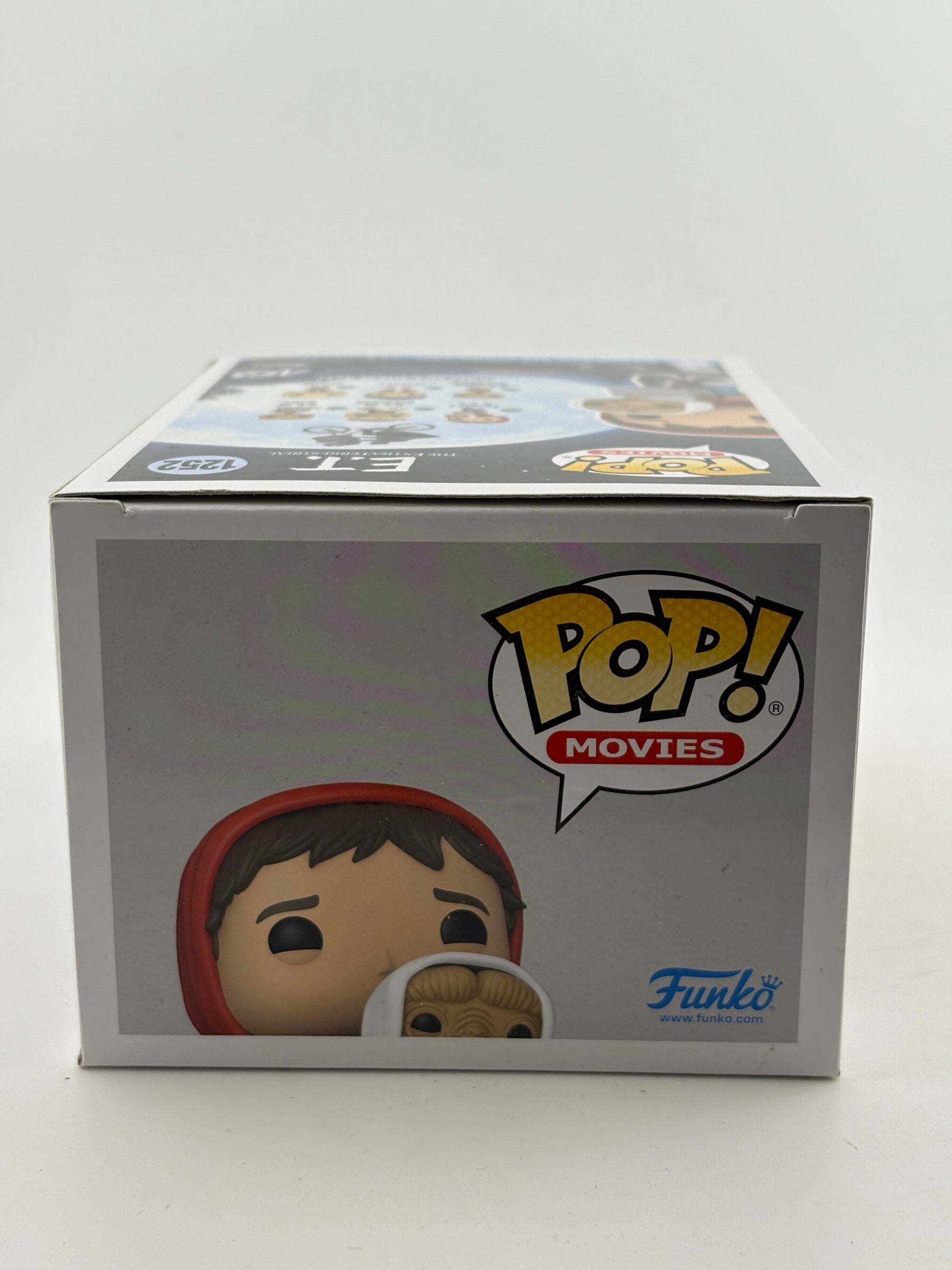 Funko POP! Movies E.T. #1252 Elliott & E.T. Vinyl Figure FRENLY BRICKS - Open 7 Days