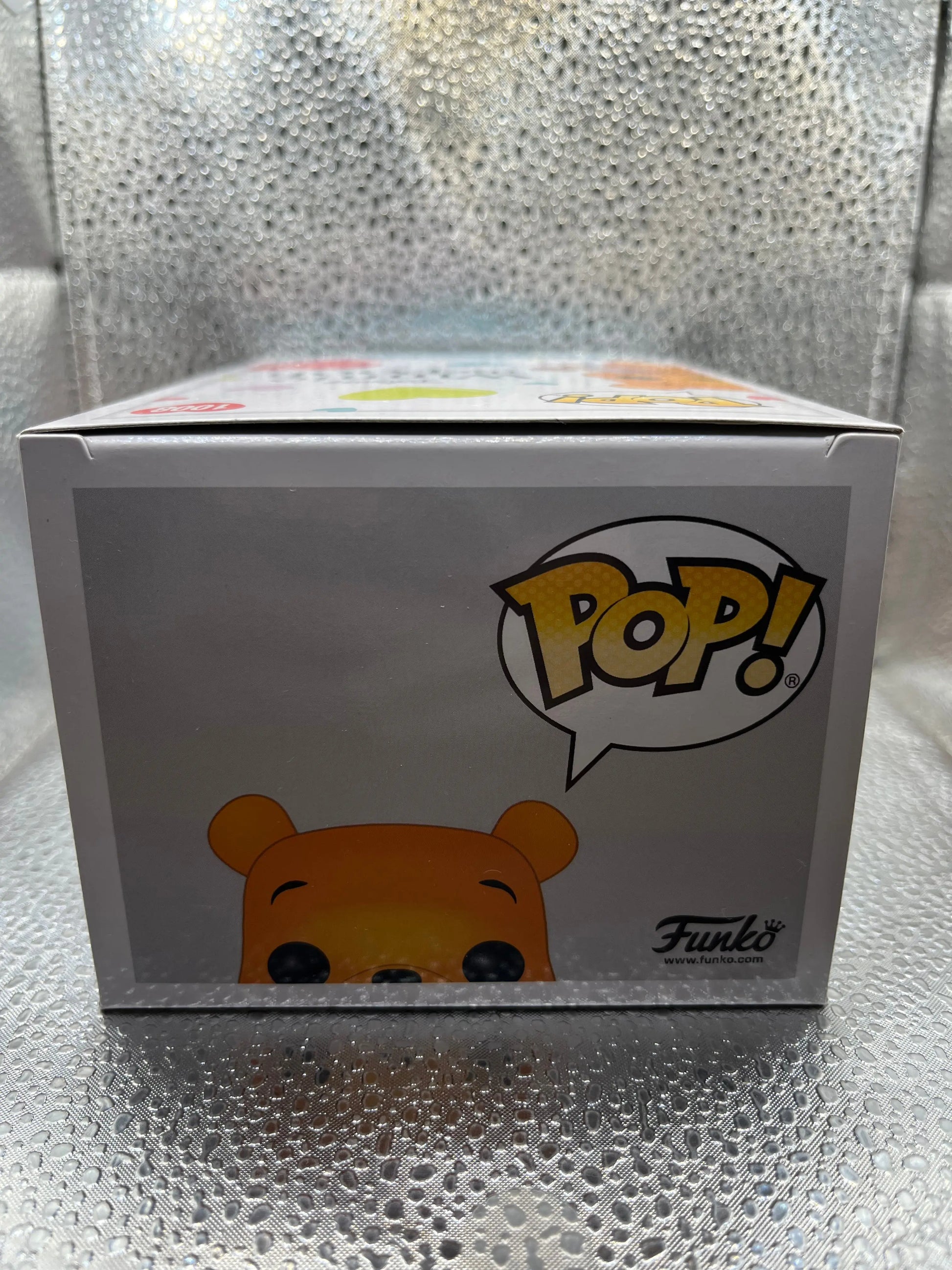 Funko POP Disney - Winnie The Pooh #1008 (Flocked Special Edition) FRENLY BRICKS - Open 7 Days