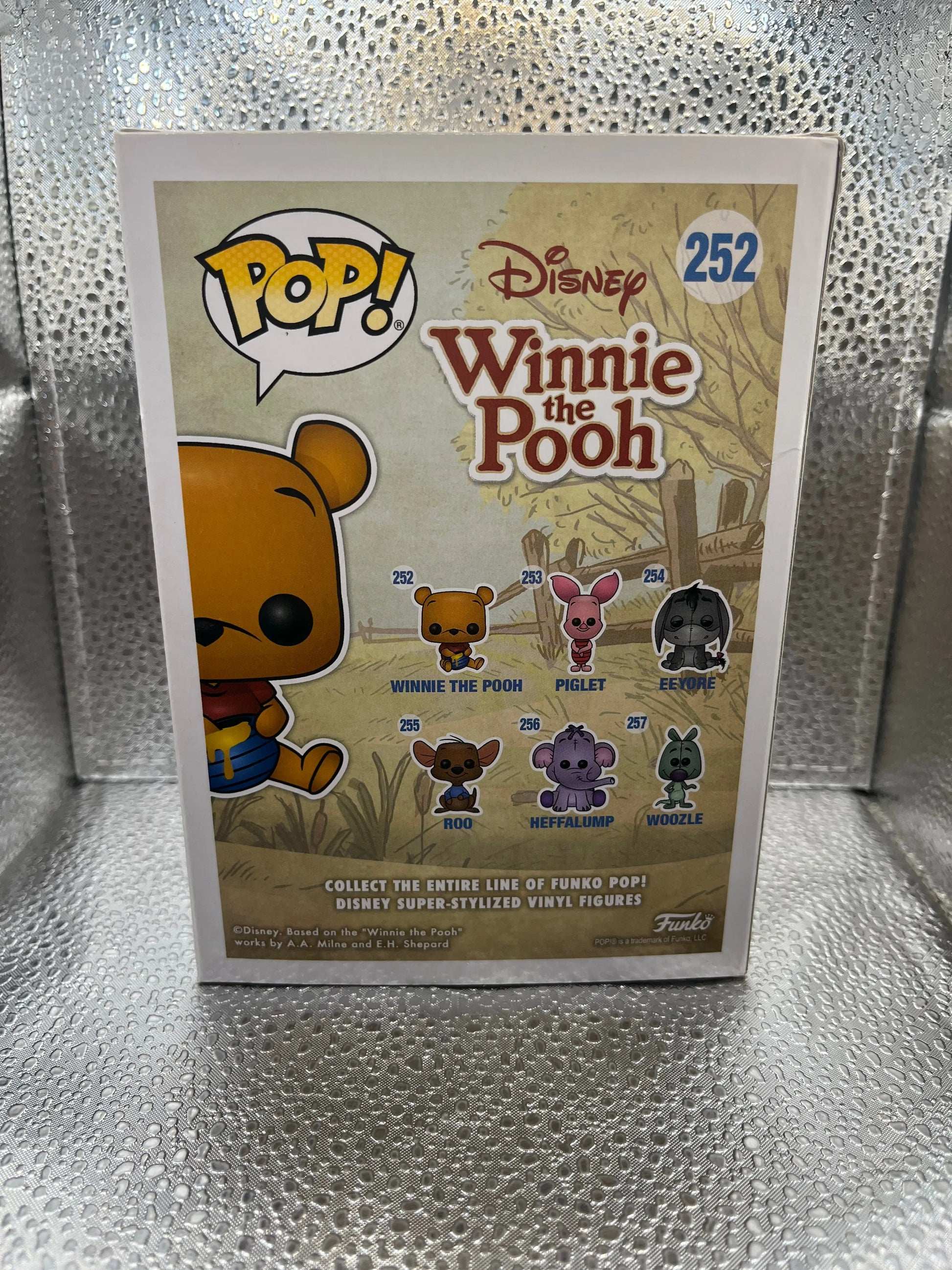 Funko POP Disney - Winnie the Pooh - Winnie the Pooh #252 FRENLY BRICKS - Open 7 Days