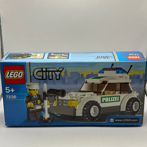 LEGO City #7236 Police Car Brand New in Box Sealed FRENLY BRICKS - Open 7 Days