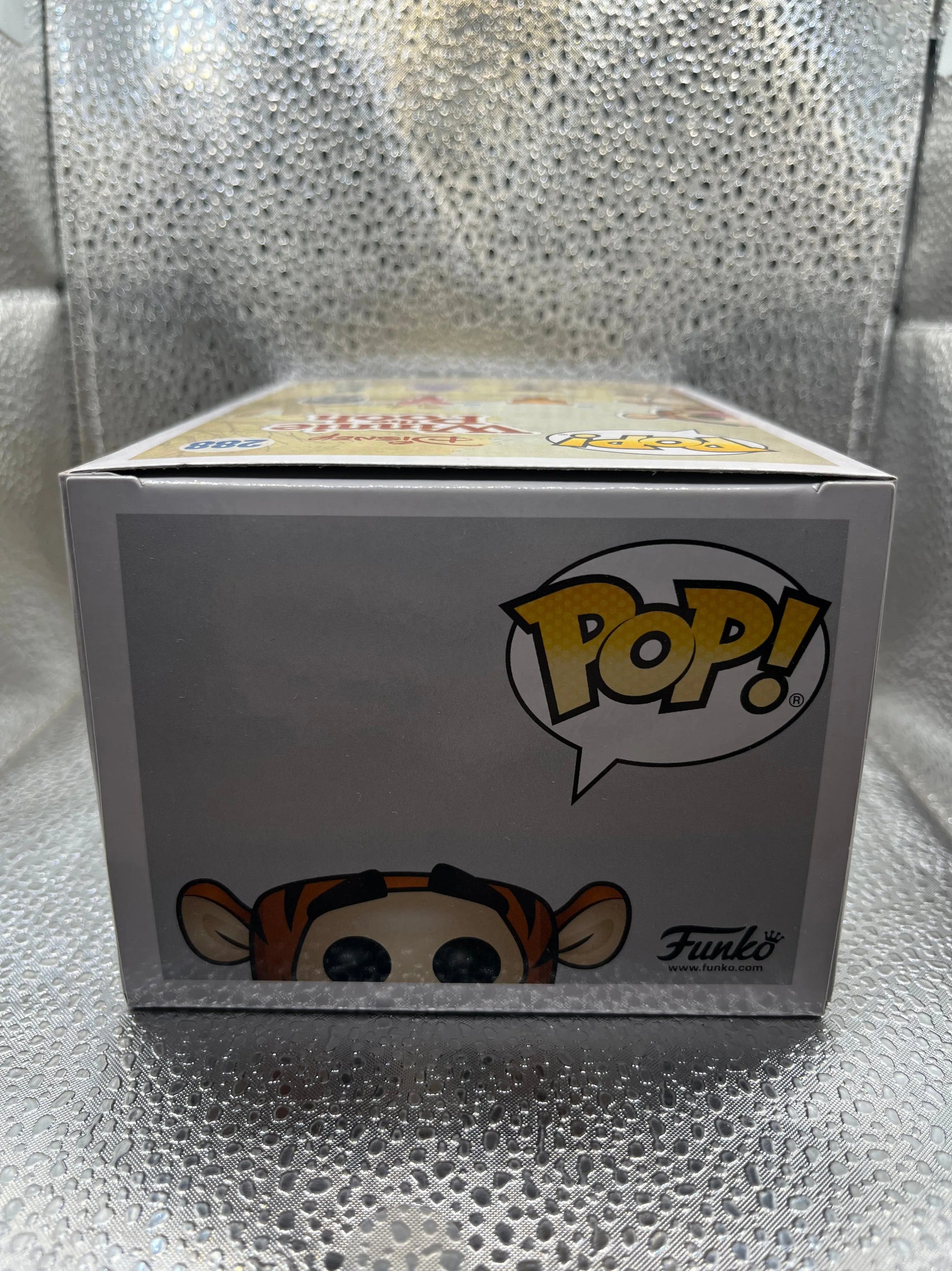 Funko POP Disney - Winnie the Pooh - Tigger (2017 Summer Convention Exclusive) #288 FRENLY BRICKS - Open 7 Days