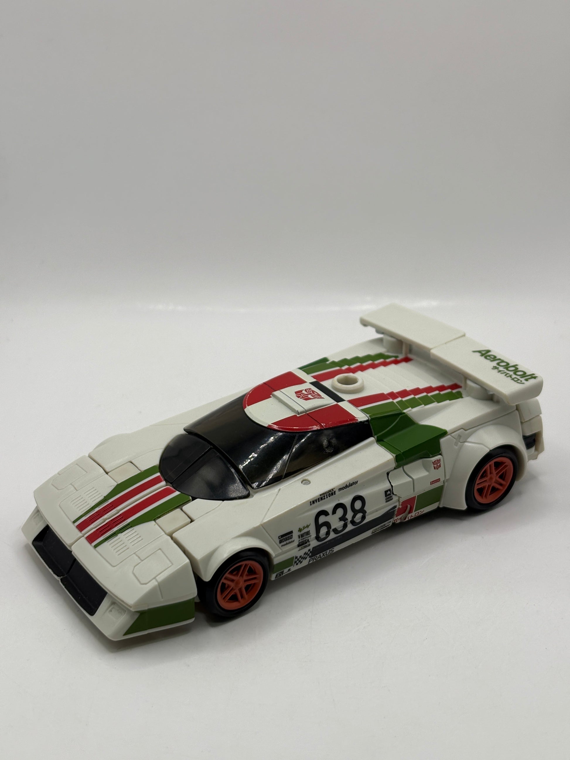 Transformers Generations War for Cybertron: Earthrise Deluxe Wheeljack Action Figure FRENLY BRICKS - Open 7 Days