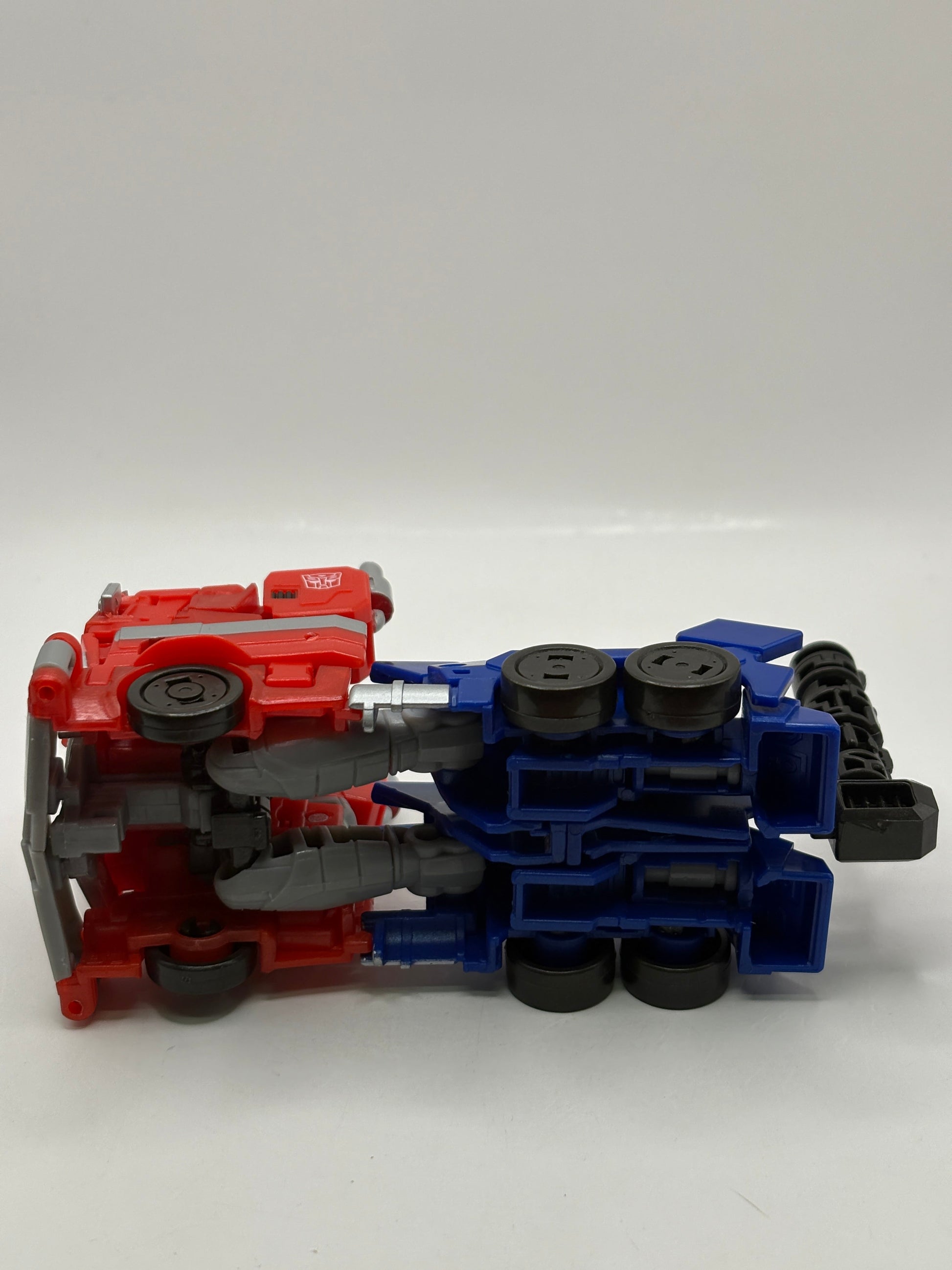 Transformers Bumblebee Cyber verse Adventures Deluxe Class Optimus Prime FRENLY BRICKS - Open 7 Days