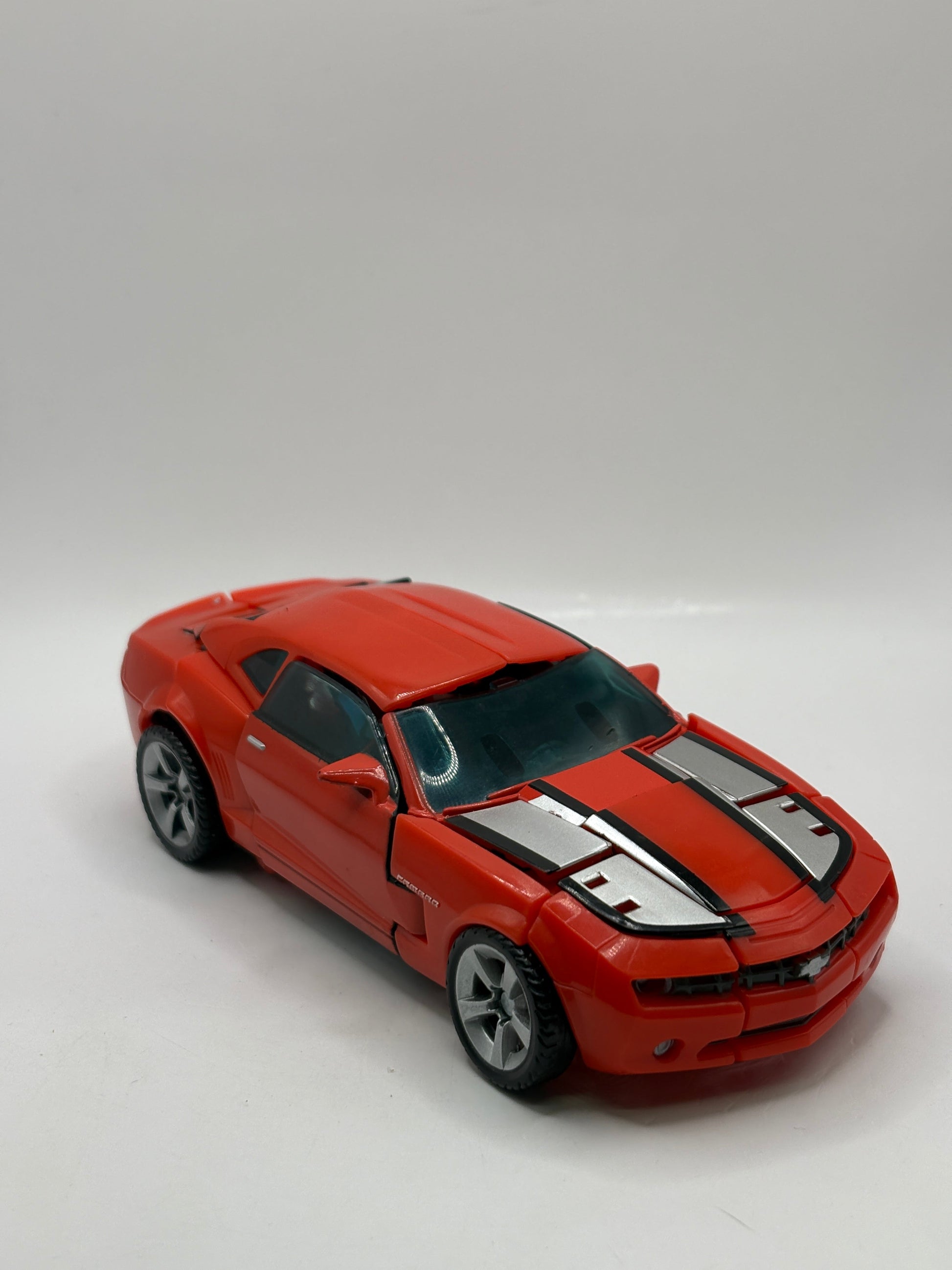 2007 Hasbro Transformers Movie Deluxe Cliffjumper Chevrolet Camaro Action Figure FRENLY BRICKS - Open 7 Days