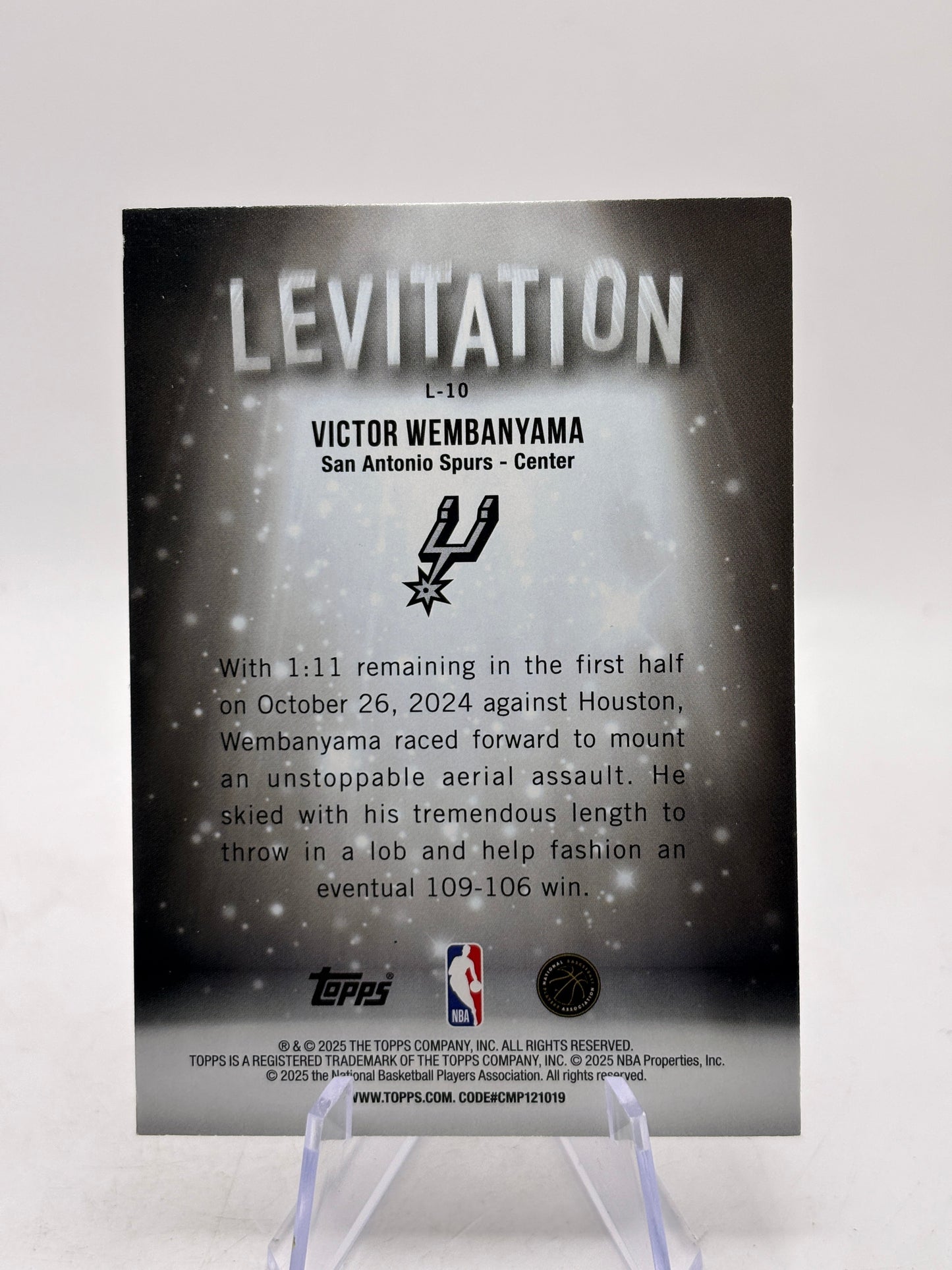 2025-26 Topps Basketball - #L-10 Victory Wembanyama Levitation Insert Silver FRENLY BRICKS - Open 7 Days