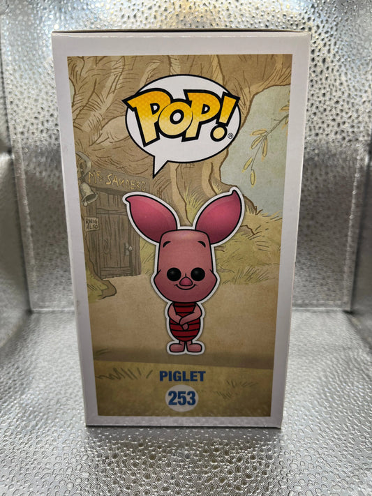 Funko POP Disney - Winnie the Pooh - Piglet #253 FRENLY BRICKS - Open 7 Days