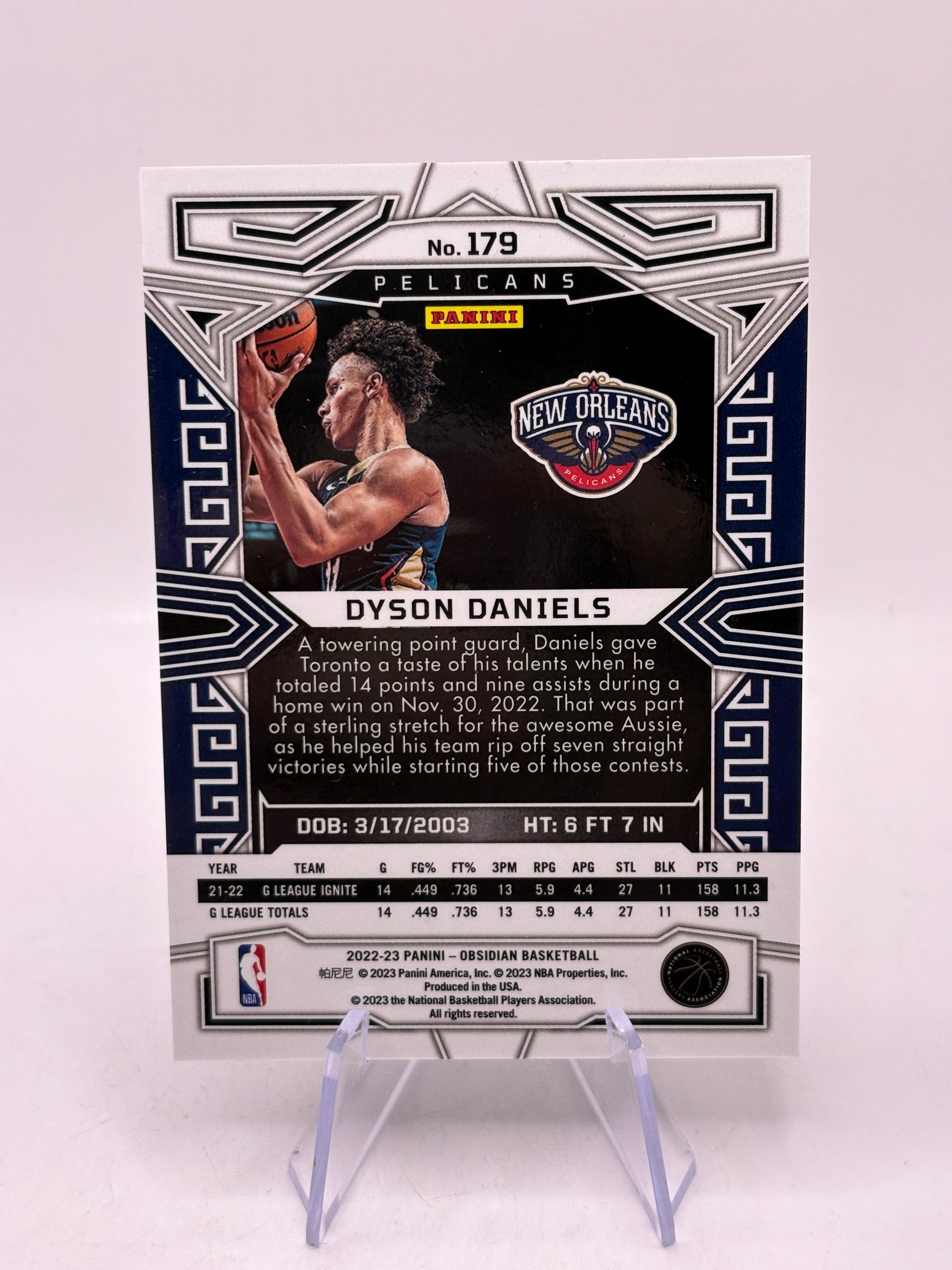 2022-23 Panini Obsidian - #179 Dyson Daniels Rookie Rainbow Etched, photo 6 image 6