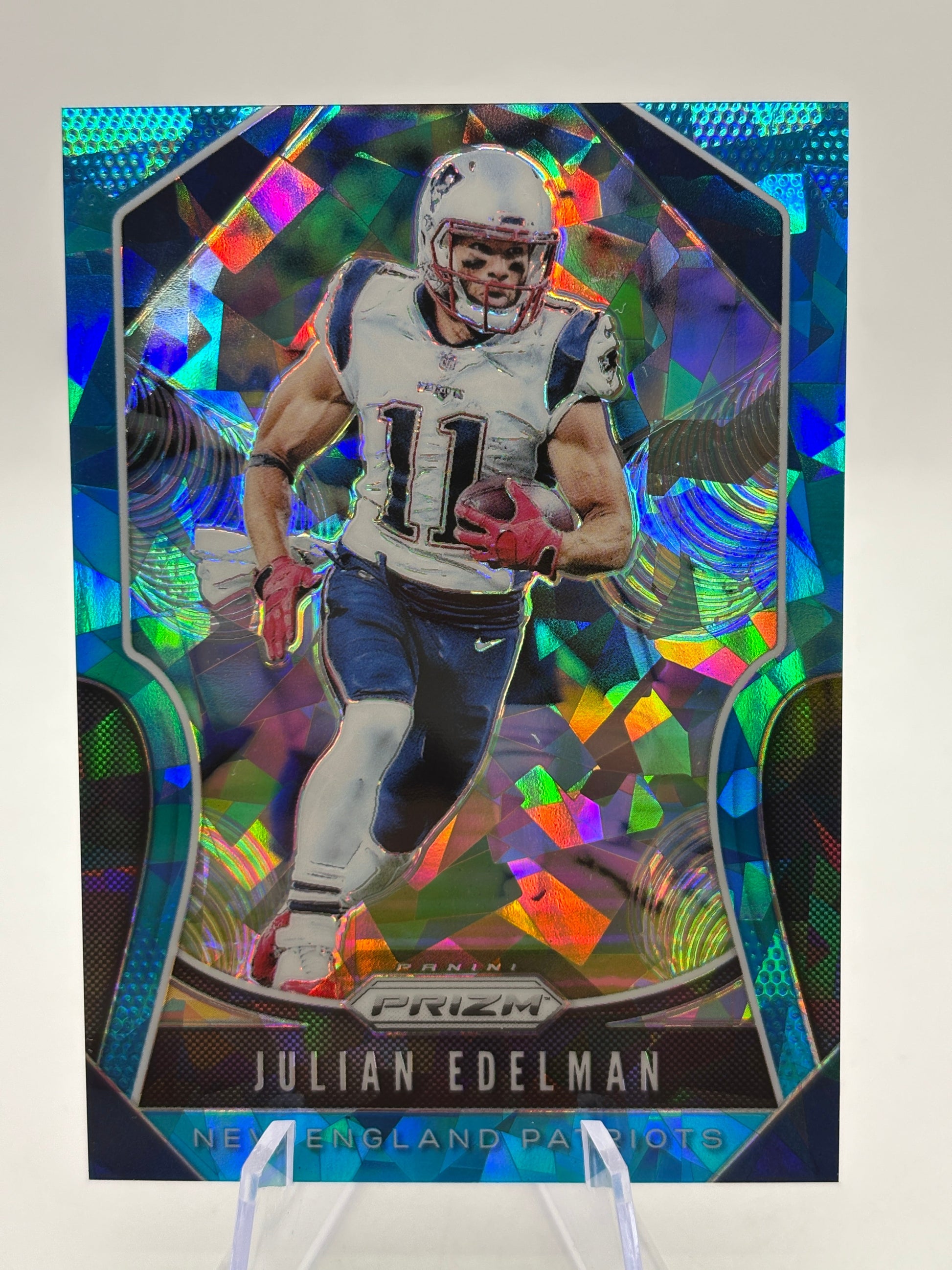 2019 Panini Prizm Football - Julian Edelman 17/99 Blue Cracked Ice NM FRENLY BRICKS - Open 7 Days