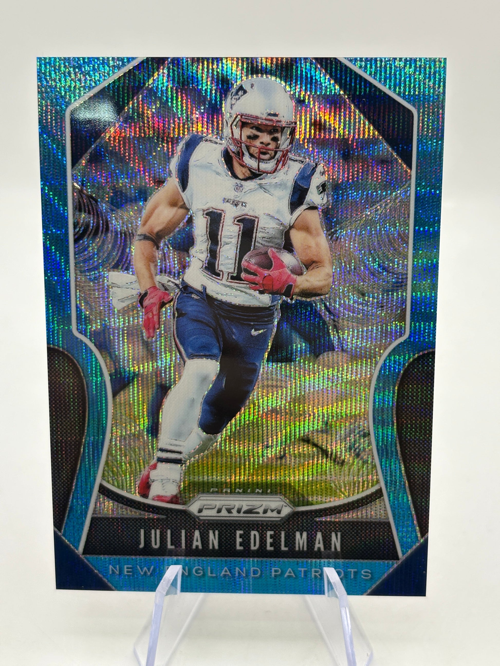 2019 Panini Prizm #19 Julian Edelman Blue Wave #/199 FRENLY BRICKS - Open 7 Days