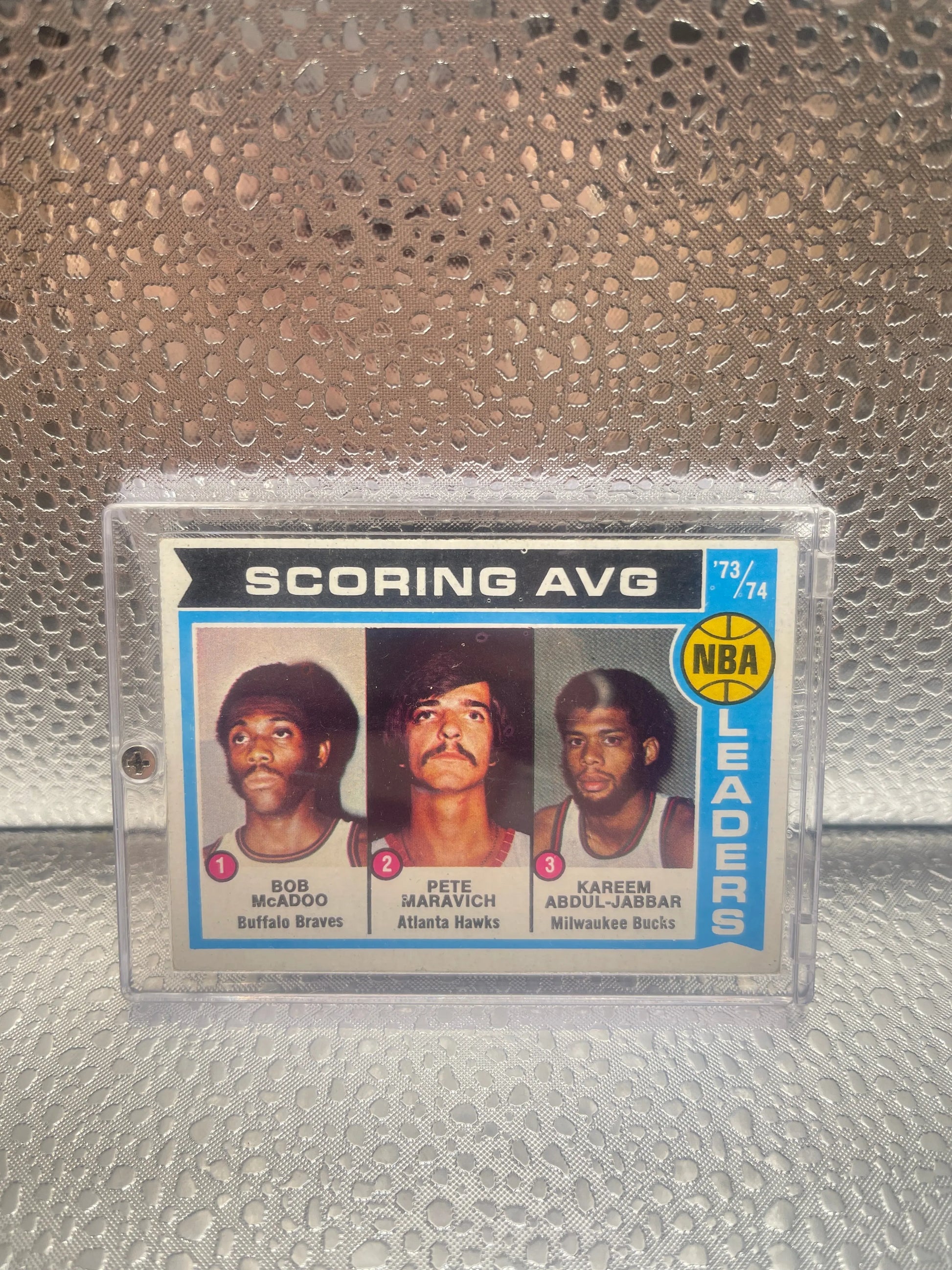 1974-75 Topps 144 NBA '73-74 Scoring Leaders McAdoo / Abdul-Jabbar / Maravich FRENLY BRICKS - Open 7 Days