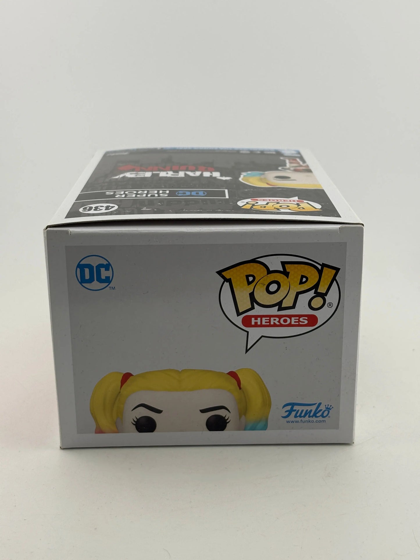Funko POP! Heroes DC Super Heroes #436 Harley Quinn with Belt Special Edition FRENLY BRICKS - Open 7 Days