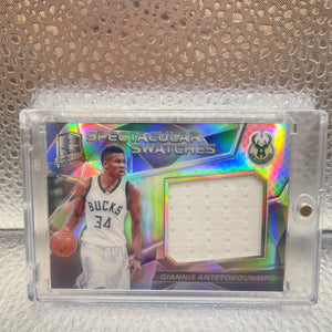 2016-17 Panini Spectra Spectacular Swatches Giannis Antetokounmpo #/149 NM FRENLY BRICKS - Open 7 Days