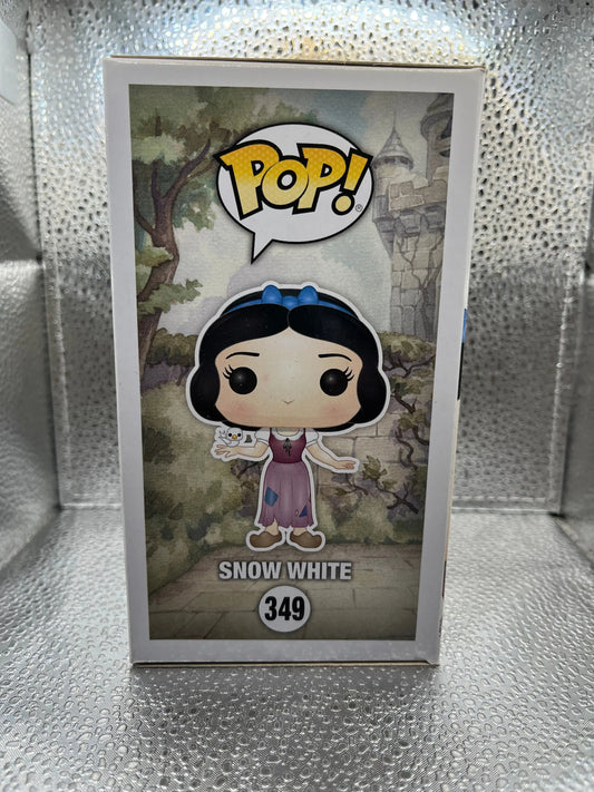 Funko POP Disney - Snow White #349 (Snow White 80 Years) FRENLY BRICKS - Open 7 Days