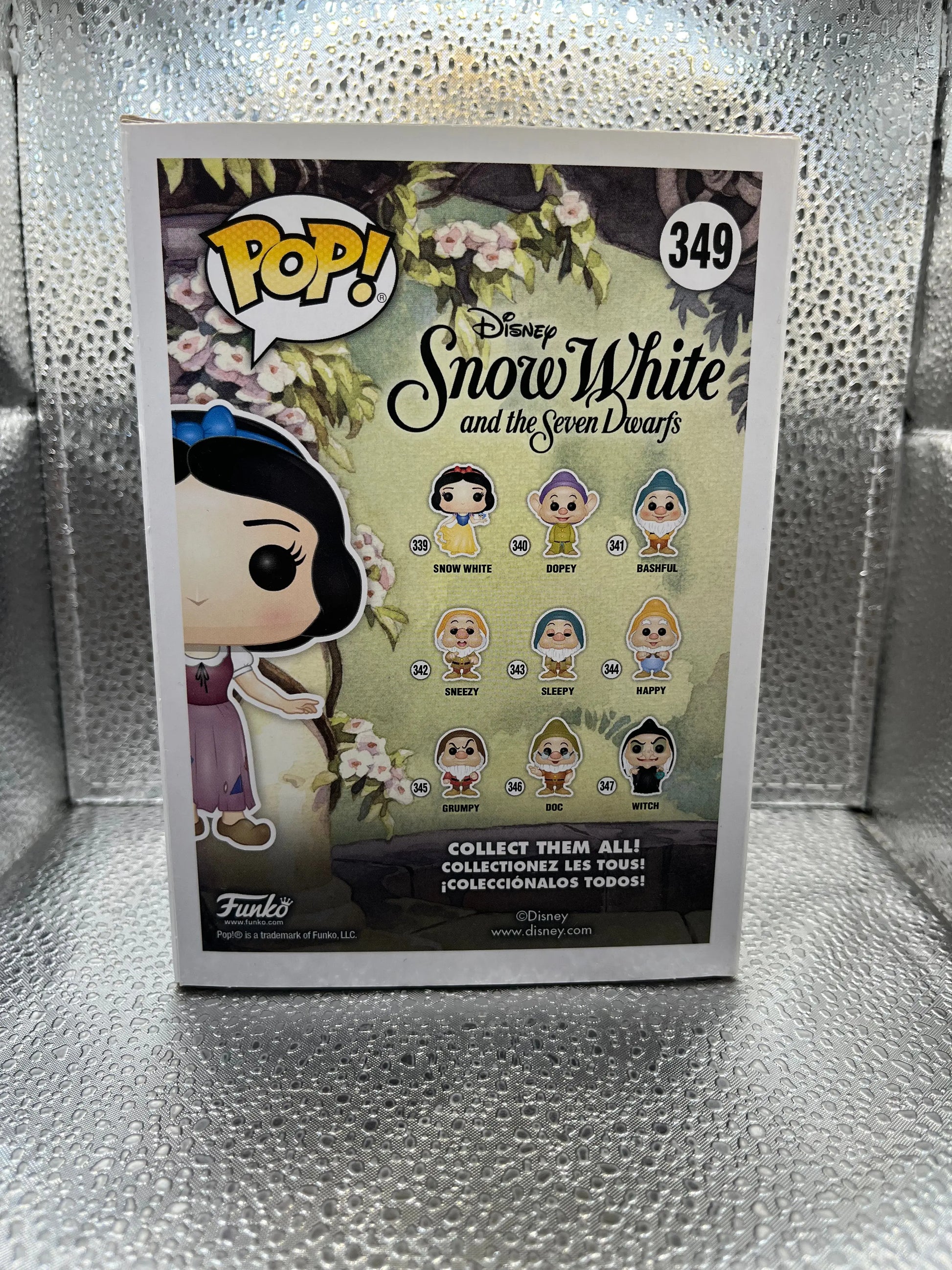 Funko POP Disney - Snow White #349 (Snow White 80 Years) FRENLY BRICKS - Open 7 Days