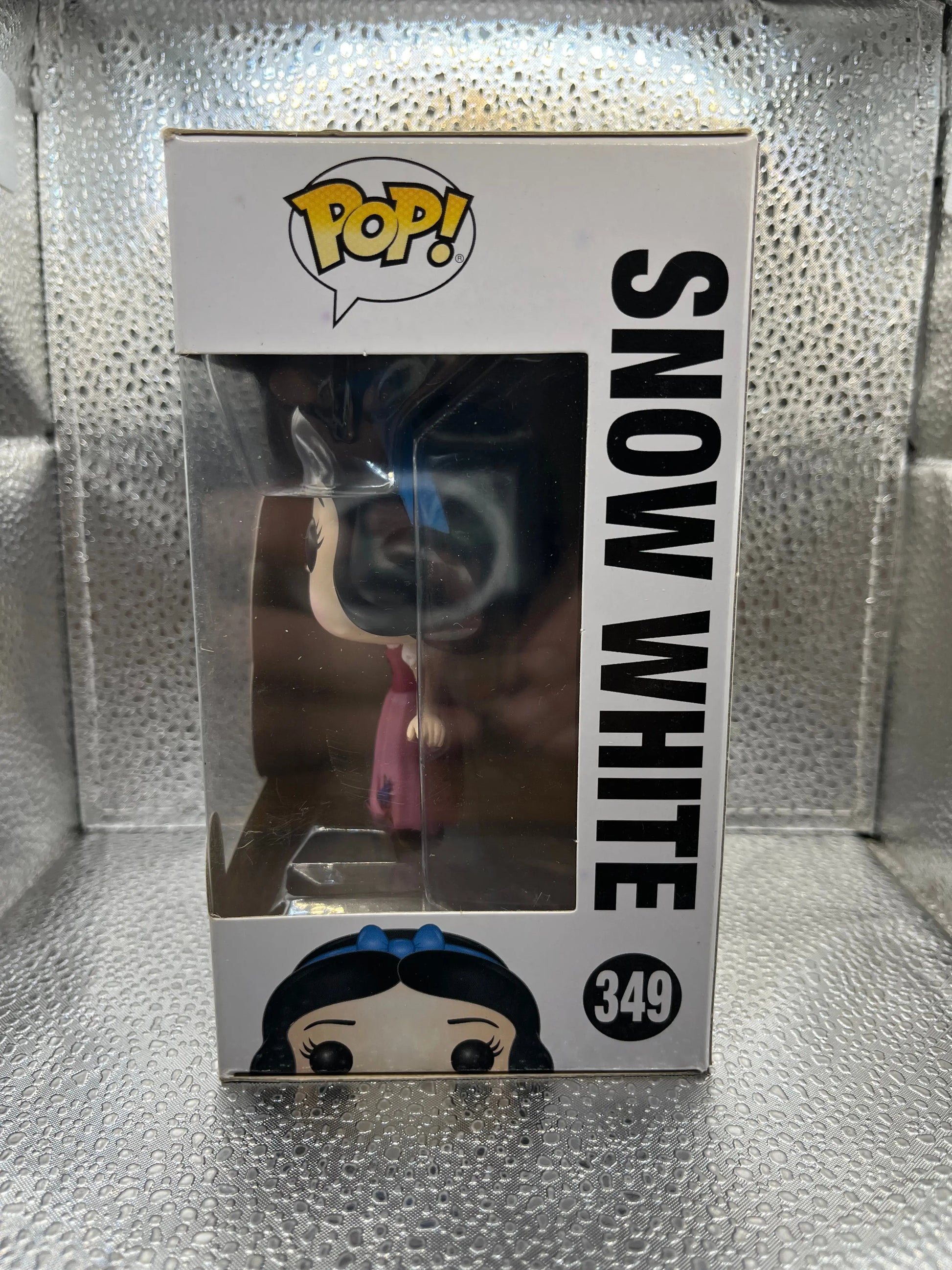 Funko POP Disney - Snow White #349 (Snow White 80 Years) FRENLY BRICKS - Open 7 Days