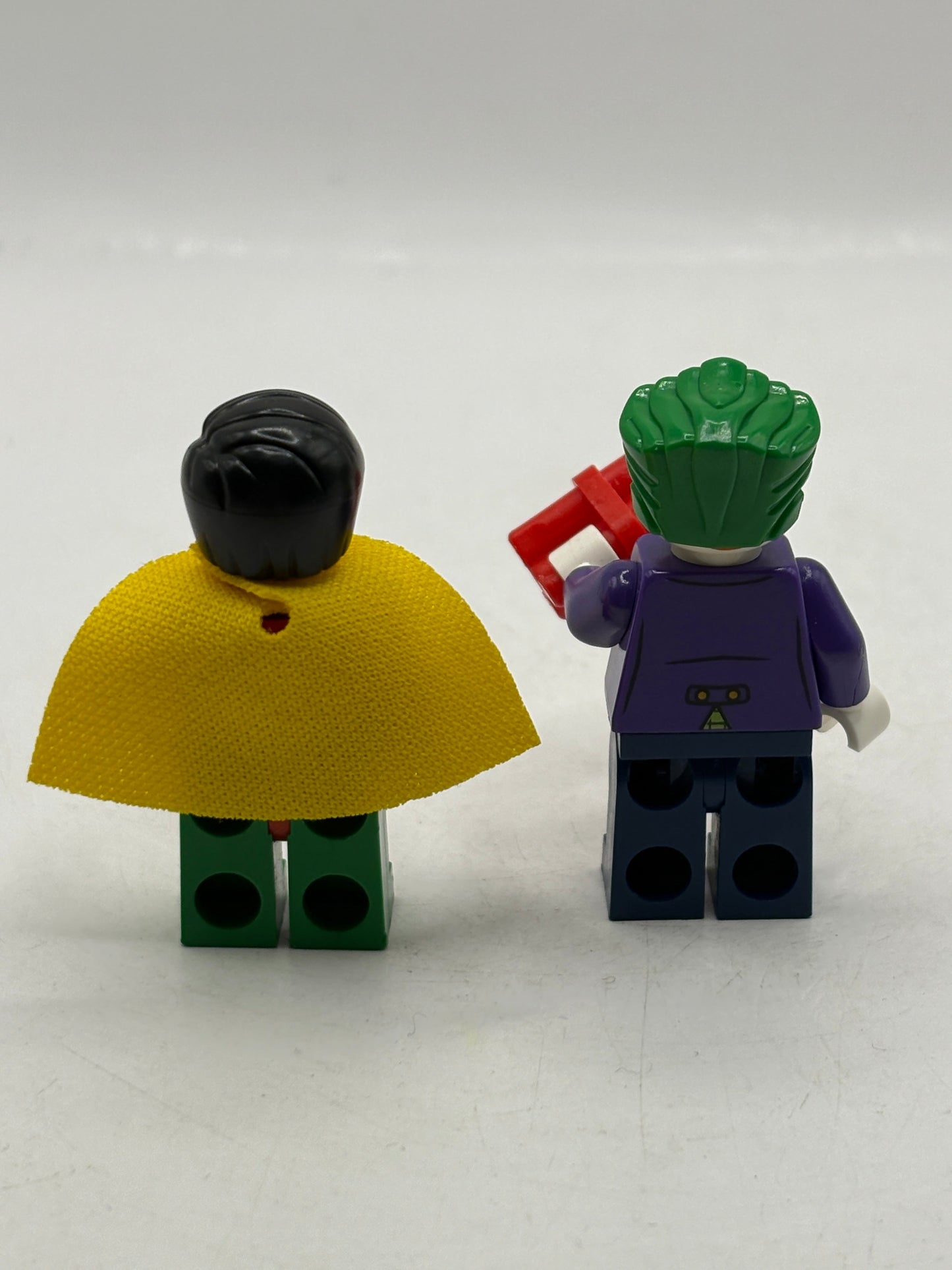Lego DC Superheroes- The Joker SH005 & Robin Short Cape SH112 Minifigure FRENLY BRICKS - Open 7 Days
