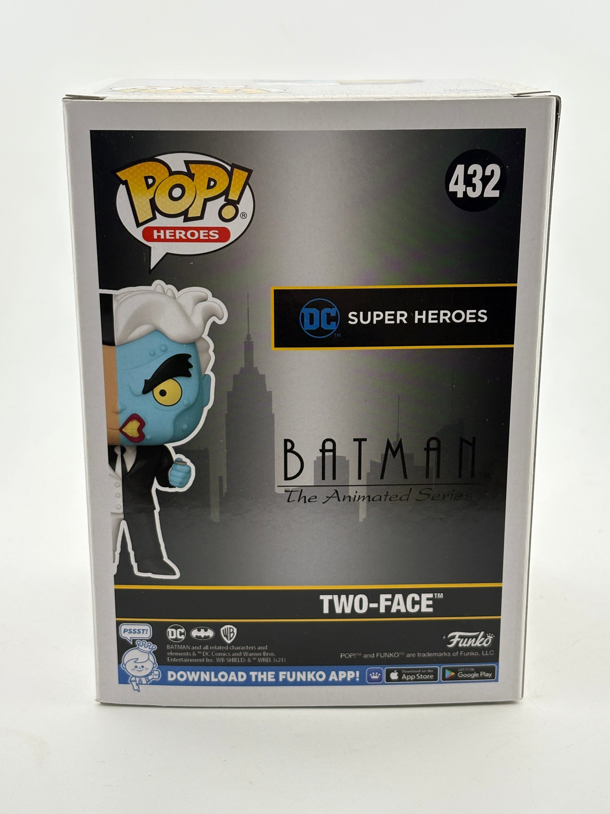 Funko POP! Heroes Batman Animated Series #432 Two-Face Special Edition FRENLY BRICKS - Open 7 Days