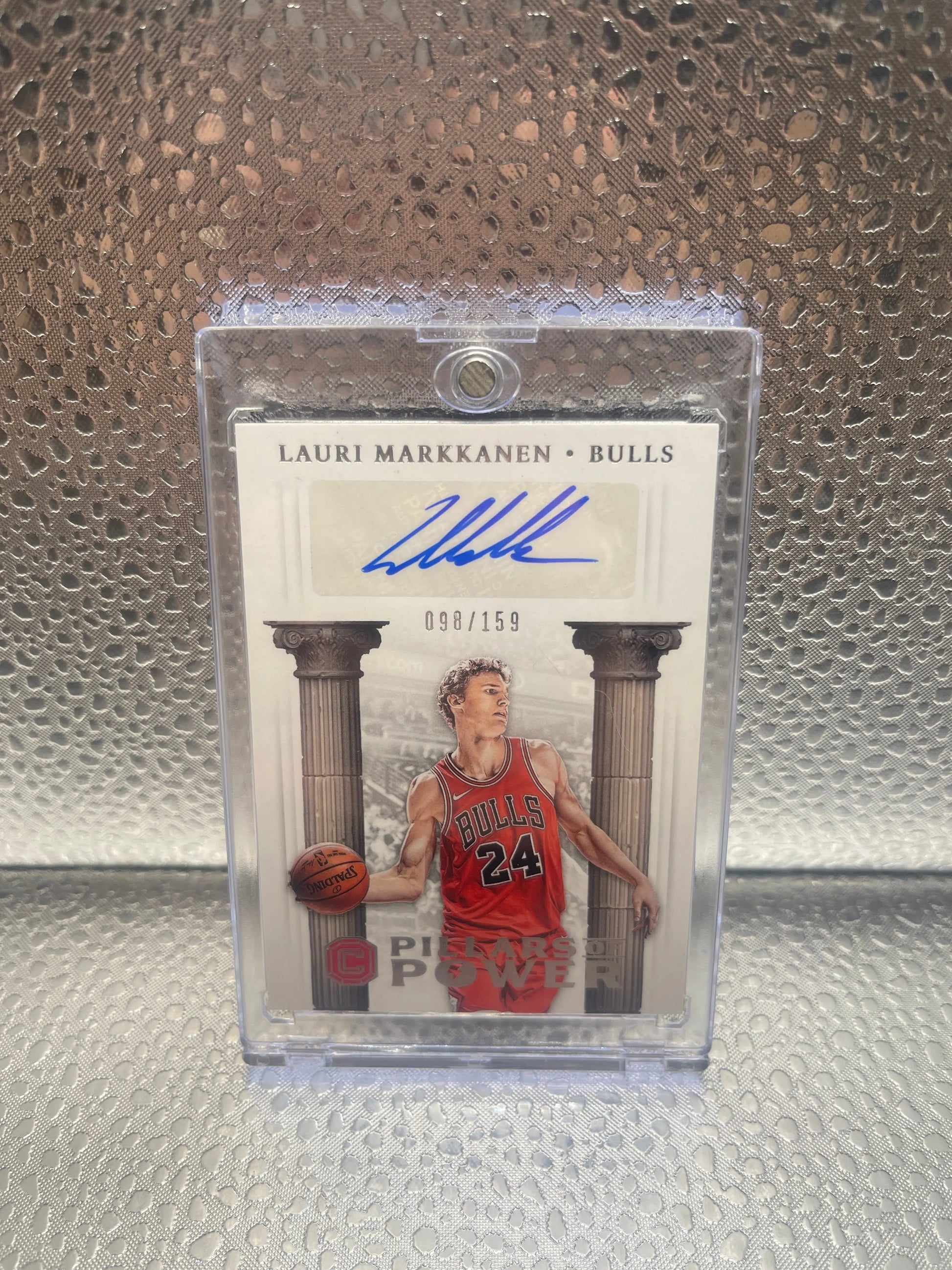 2017-18 Cornerstones Lauri Markkanen Pillars Of Power Auto RC 90/159 NM FRENLY BRICKS - Open 7 Days