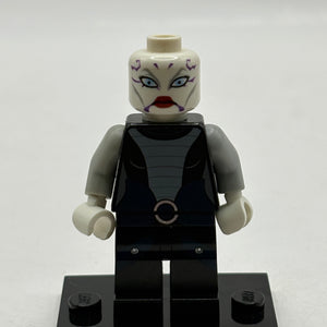 Lego Star Wars - Asajj Ventress Minifigure SW0318 7957 Sith Nightspeeder *small crack FRENLY BRICKS - Open 7 Days