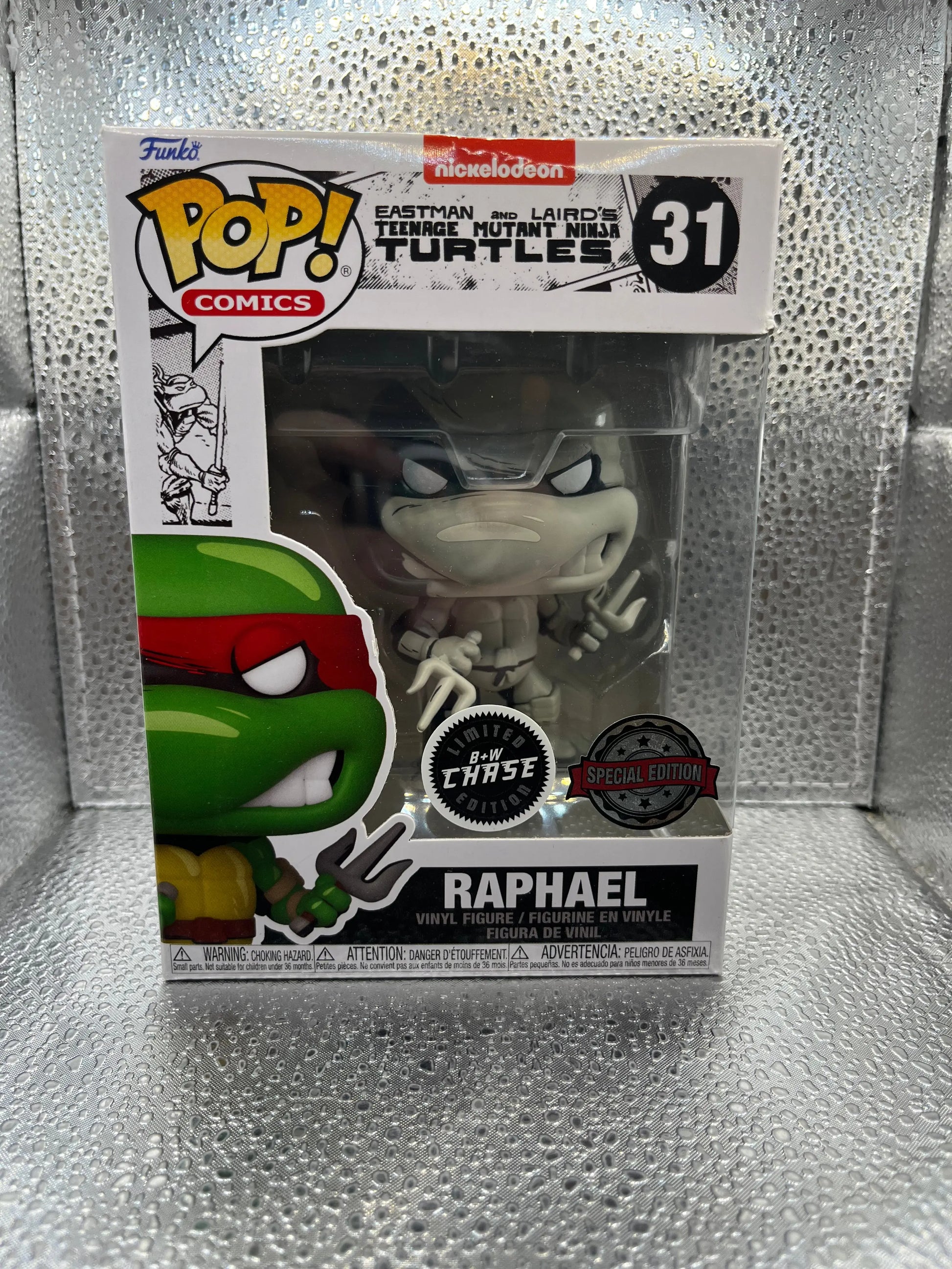 Funko POP Comics - TMNT - Raphael #31 (Black and White Chase Exclusive) FRENLY BRICKS - Open 7 Days