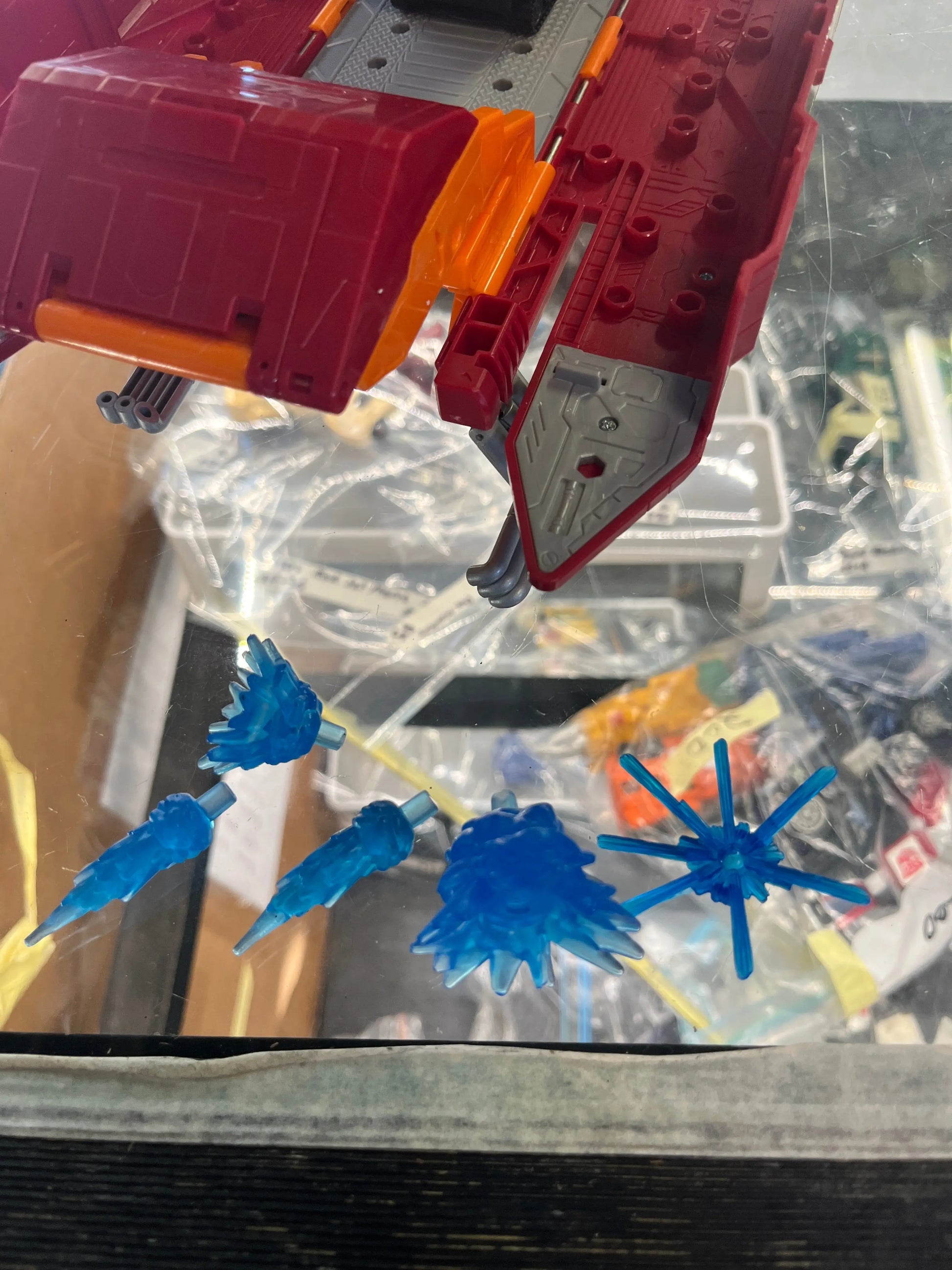 War For Cybertron: Kingdom Commander Action Figure FRENLY BRICKS - Open 7 Days