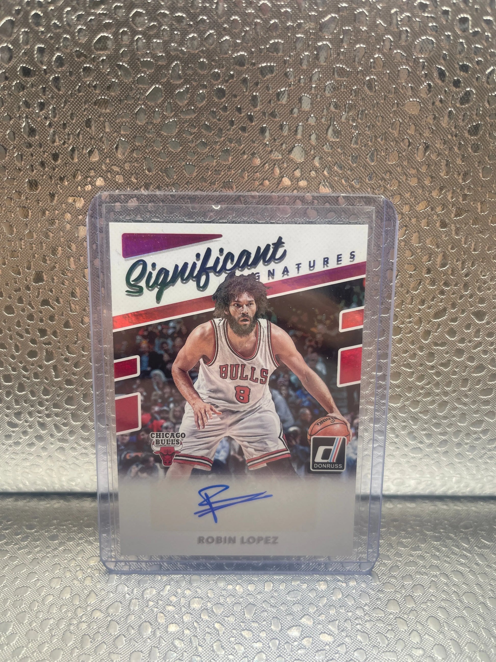 17-18 Donruss Significant Signatures #45 - Robin Lopez  - Chicago Bulls FRENLY BRICKS - Open 7 Days