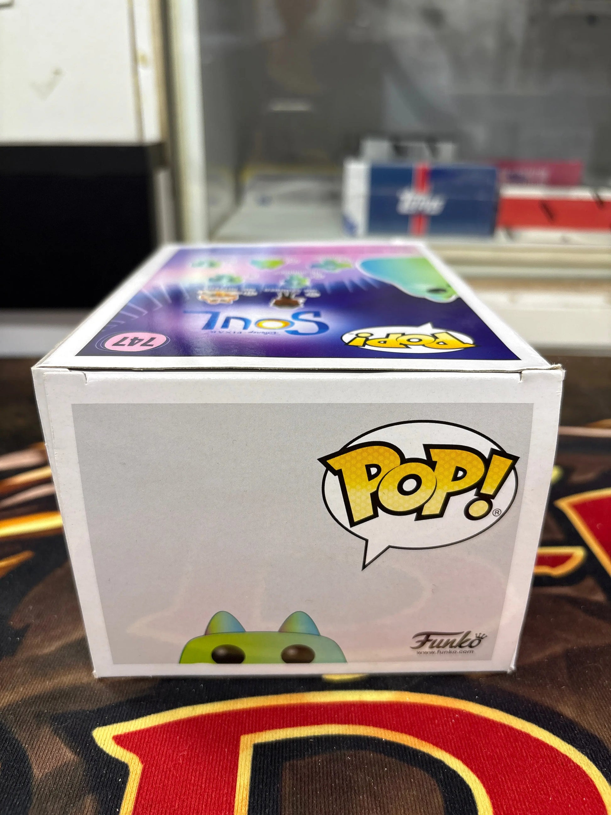 Funko Pop! Disney Soul Mr. Mittens (Soul World) 747 FRENLY BRICKS - Open 7 Days