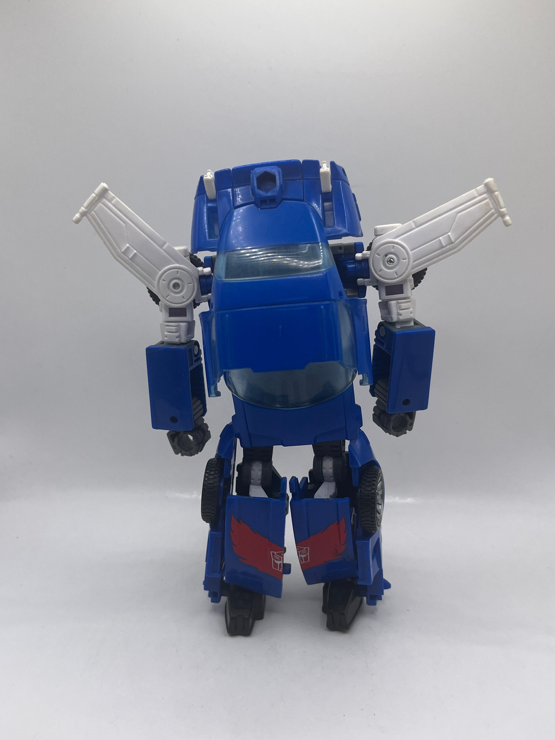 Transformers Generations War for Cybertron: Kingdom Deluxe Class Autobot Tracks FRENLY BRICKS - Open 7 Days