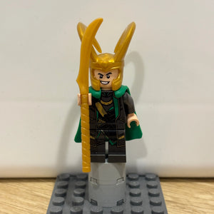 LEGO Loki Minifigure Marvel Super Heroes sh0968 Flexible Rubber Cape FRENLY BRICKS - Open 7 Days