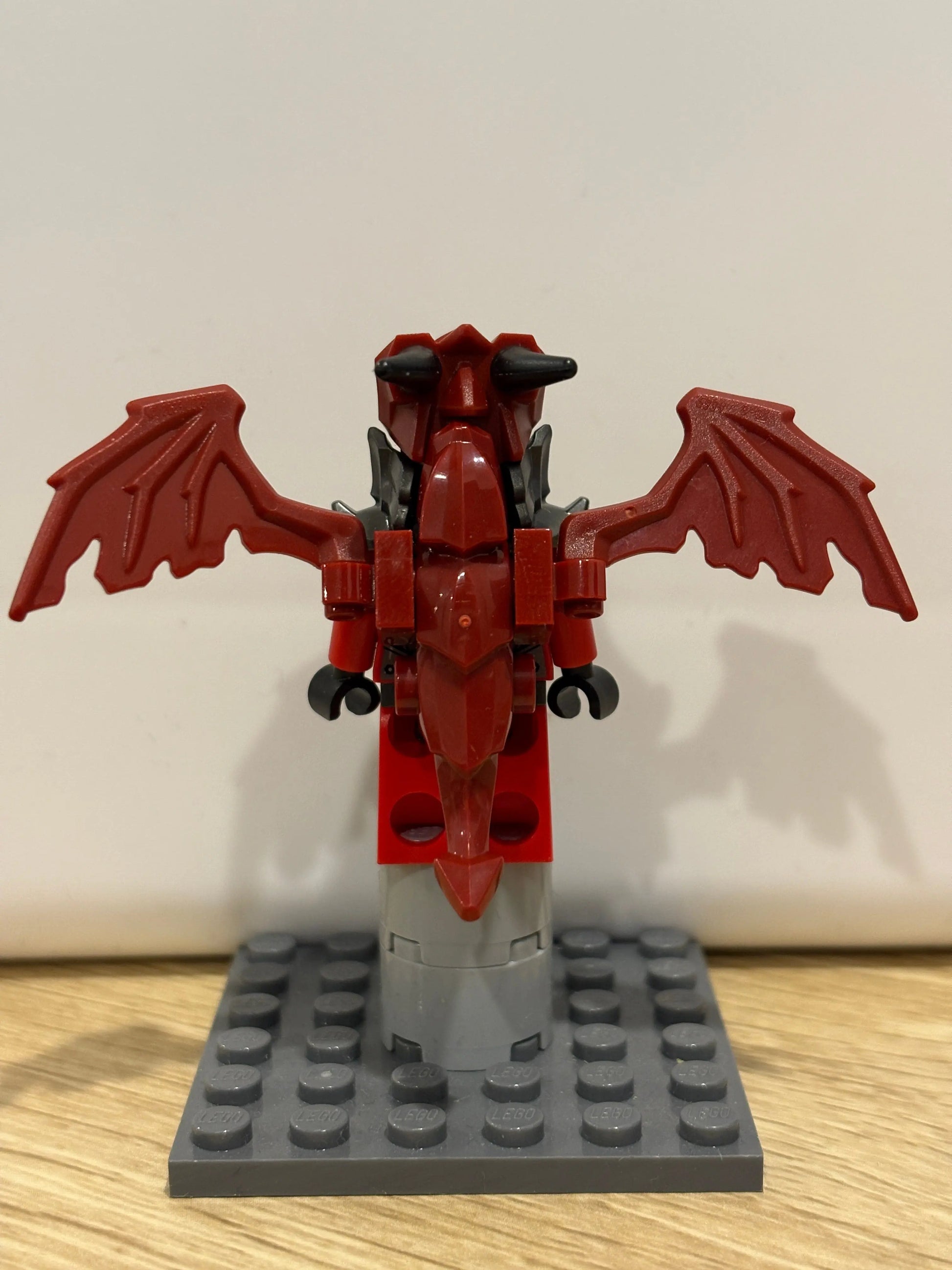 LEGO® NINJAGO Dragonian Warrior - Dragon Backpack Minifigure njo931 FRENLY BRICKS - Open 7 Days