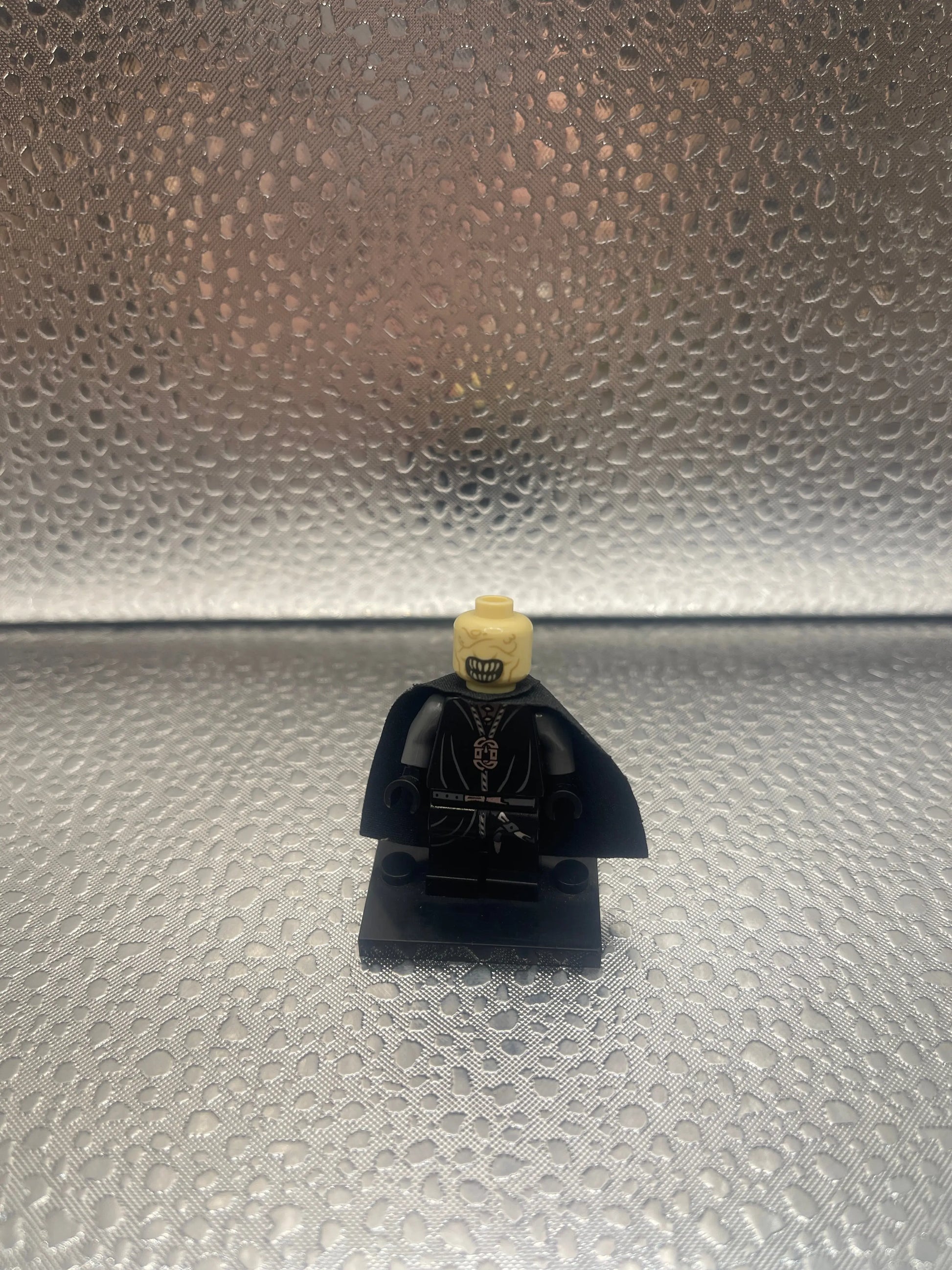 LEGO Lord of the Rings: Mouth of Sauron - Dark Bluish Gray Arms (lor064) *NO HELMET* FRENLY BRICKS - Open 7 Days
