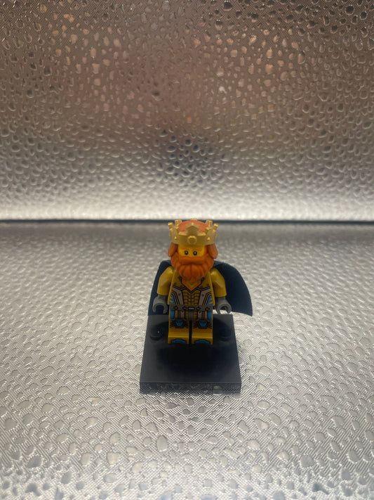 LEGO Nexo Knights King Halbert - Gold Crown Minifigure nex014 70327 FRENLY BRICKS - Open 7 Days