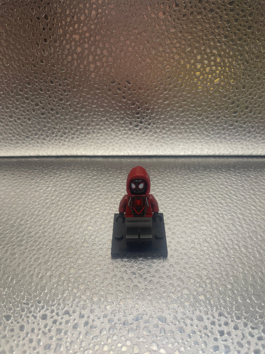 LEGO Spider-Man (Miles Morales) - Dark Red Hood Minifigure sh679 FRENLY BRICKS - Open 7 Days