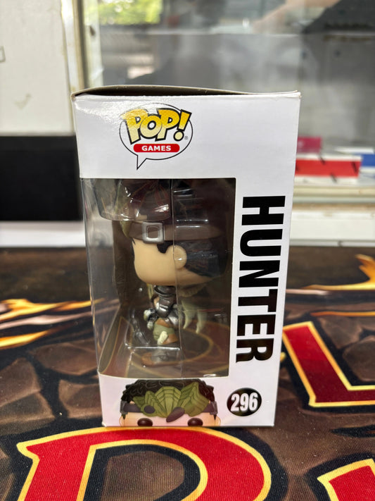 Funko Pop! Hunter #296 Monster Hunter box damage FRENLY BRICKS - Open 7 Days
