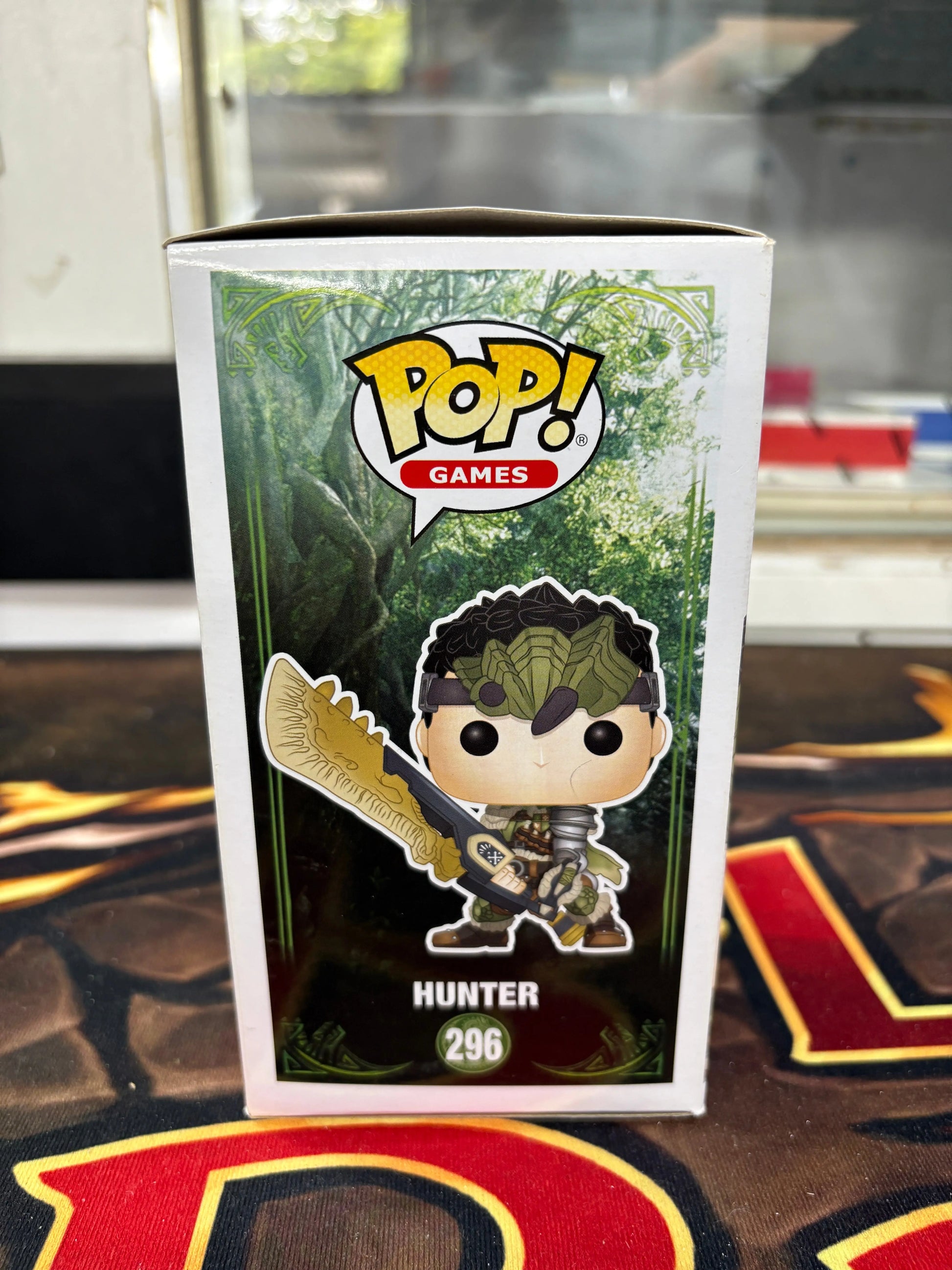 Funko Pop! Hunter #296 Monster Hunter box damage FRENLY BRICKS - Open 7 Days