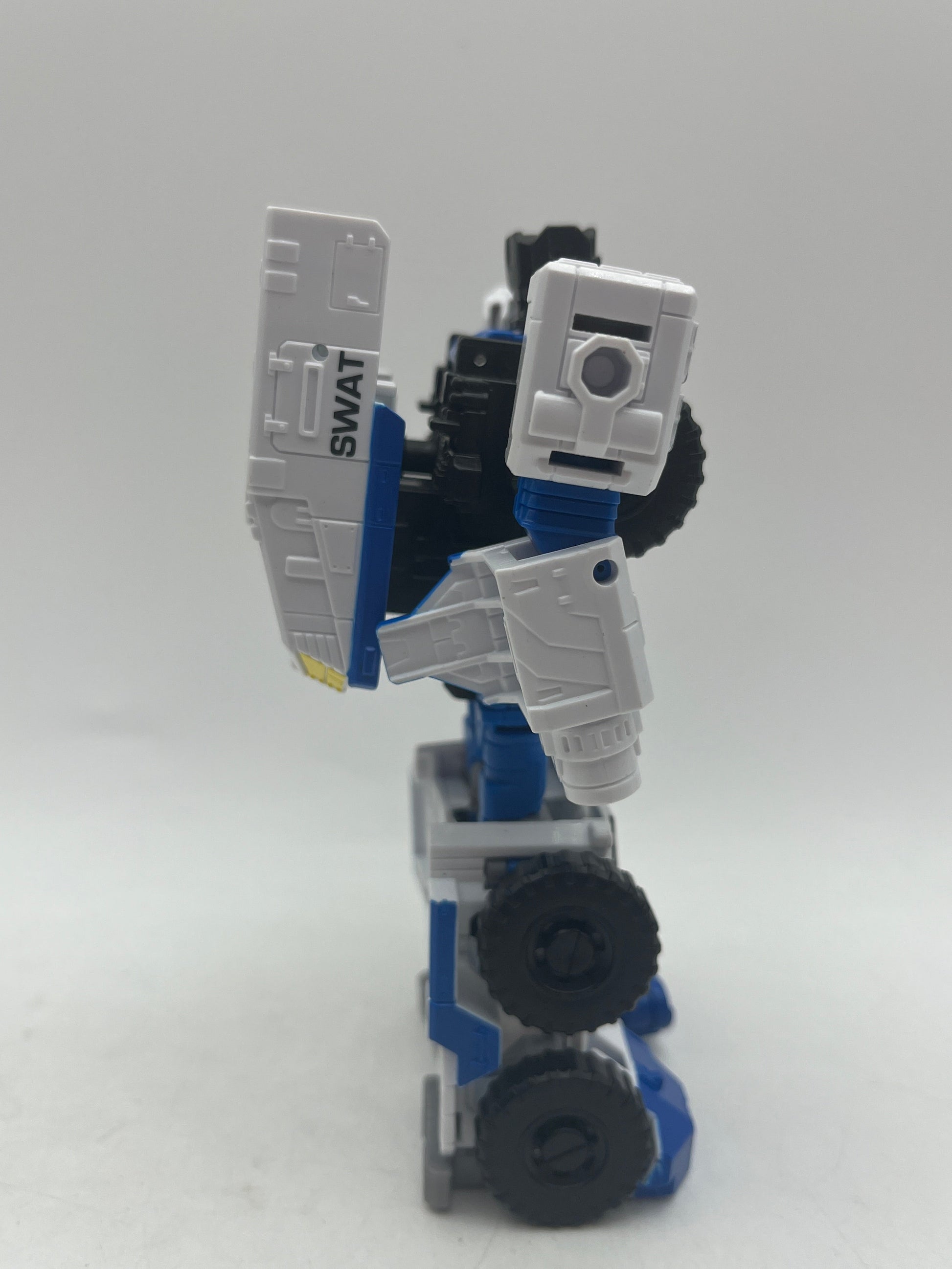 Transformers Generations Combiner Wars Deluxe Class Protectobot Rook FRENLY BRICKS - Open 7 Days