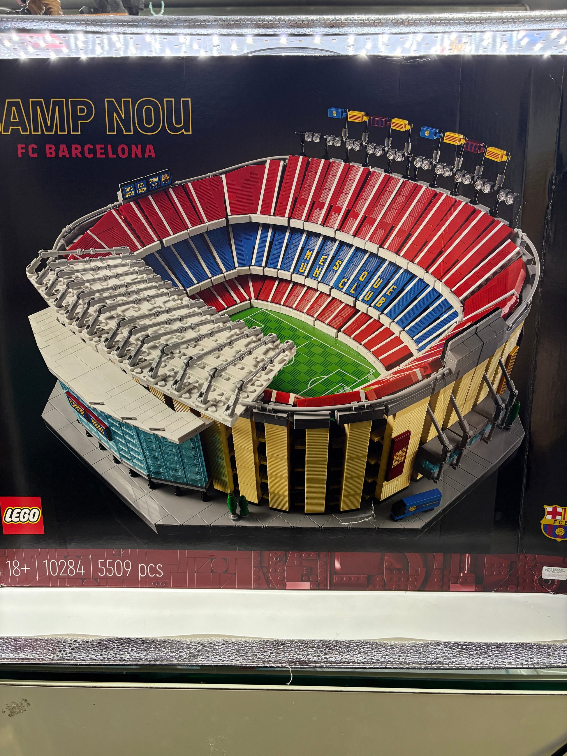 LEGO Icons: Camp Nou - FC Barcelona (10284) Brand New in Box FRENLY BRICKS - Open 7 Days