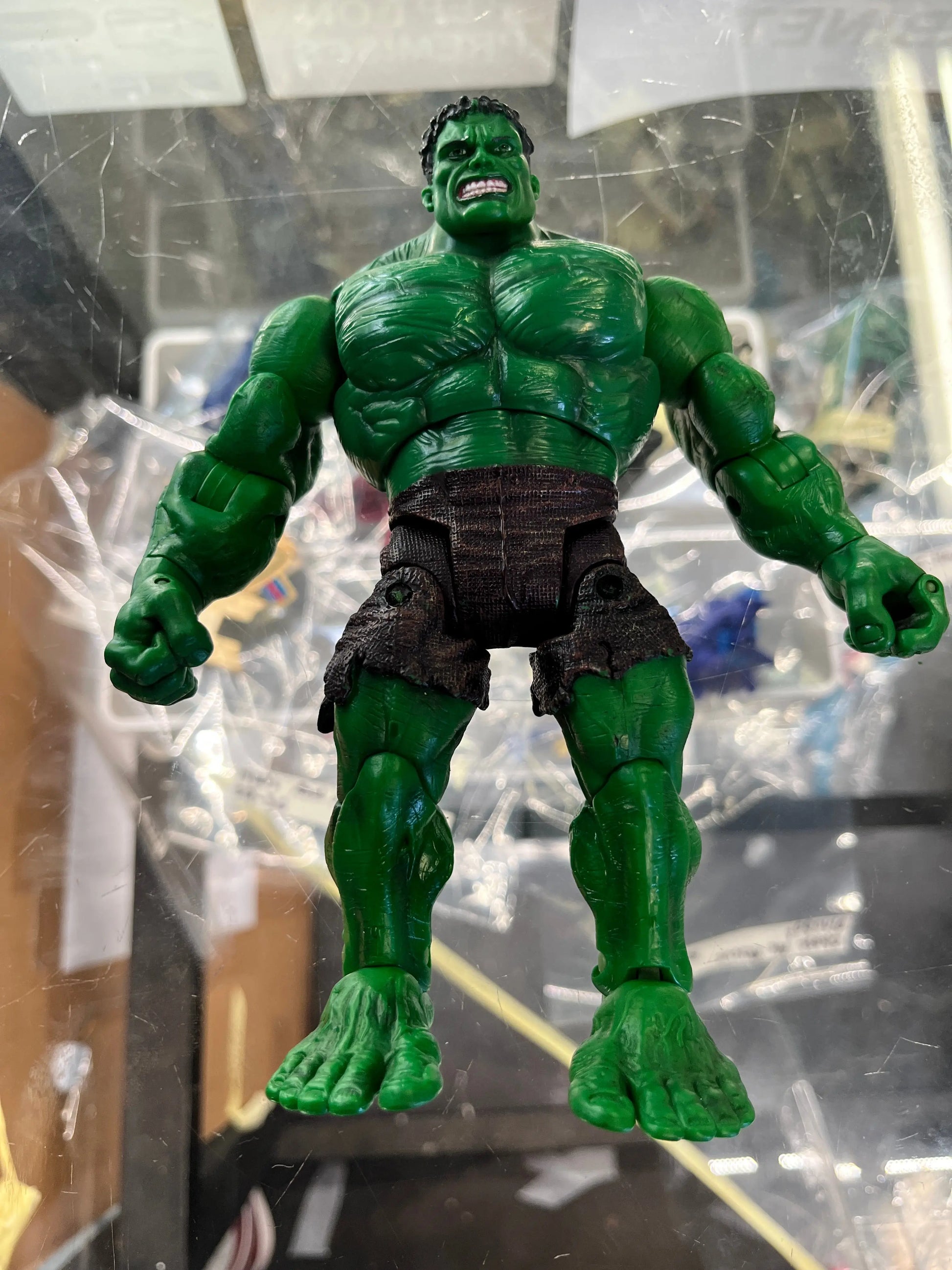 2003 Marvel Toys Super-Poseable Leaping Hulk FRENLY BRICKS - Open 7 Days